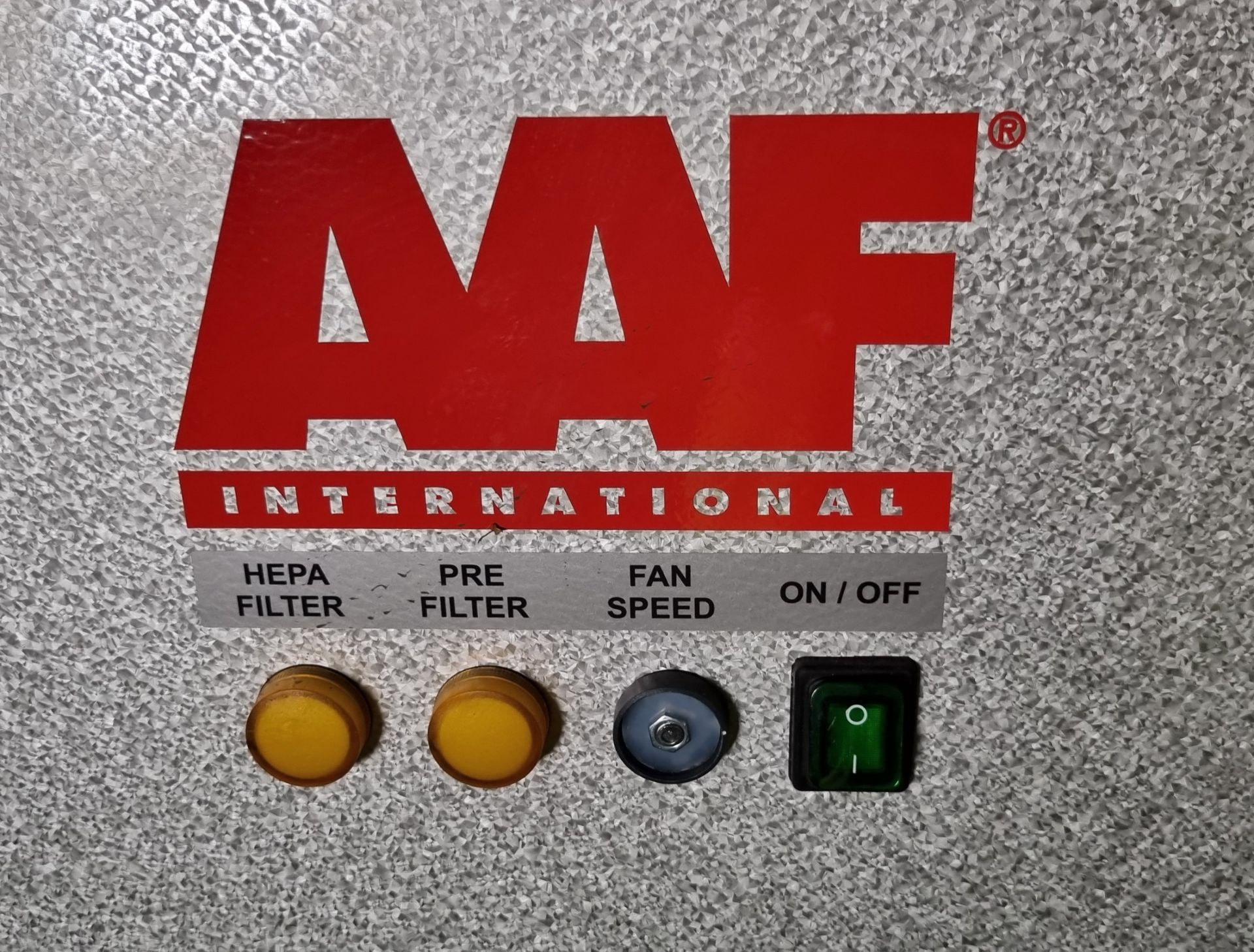 AAF Astro Pur air purifier, type AstroPure 2000 recirc./no UV/ no LCD/ no Carbon - 200 / 277V - Image 3 of 3