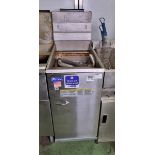 Pitco 35C+ stainless steel single tank gas fryer - W 400 x D 800 x H 1170mm - MISSING BASKETS