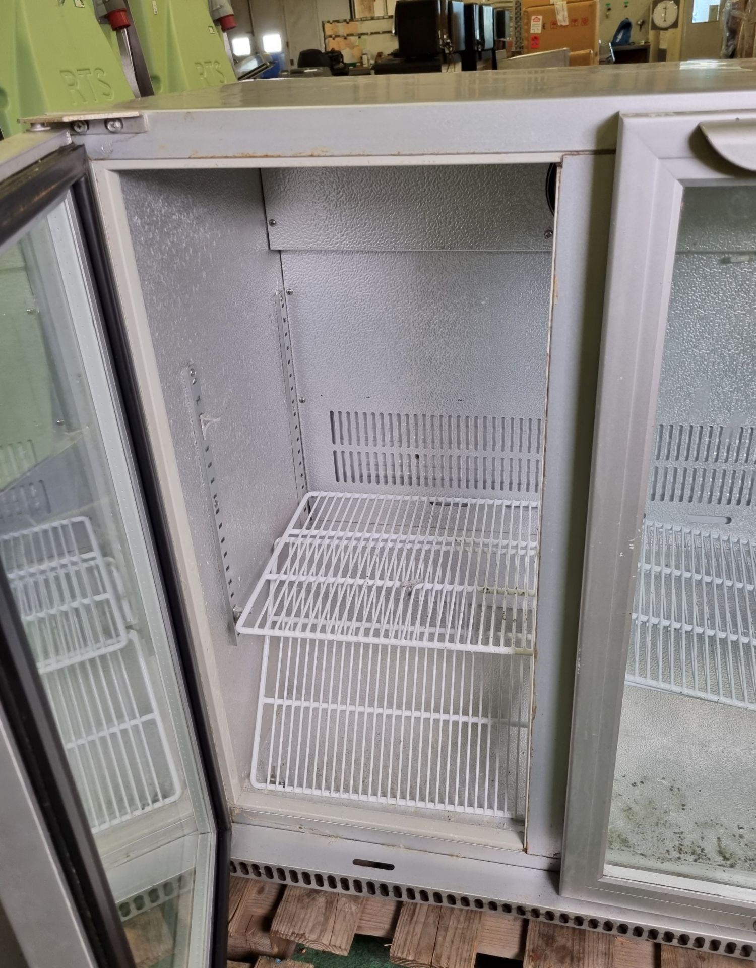 Husky C2H 865 SR back bar cooler - double glass doors - W 900 x D 500 x H 900mm - Image 3 of 5