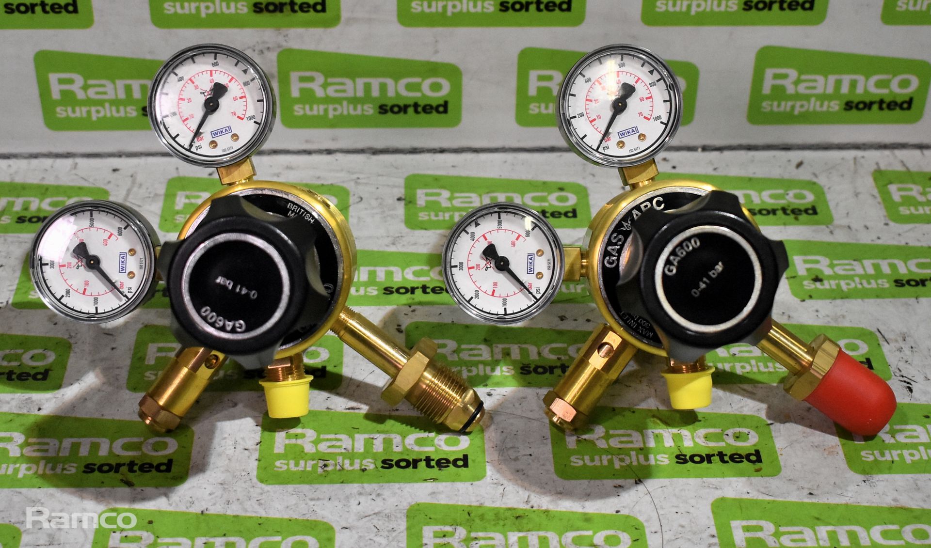 2x GA 600 high pressure / high flow regulators - max inlet pressure: 300 BAR