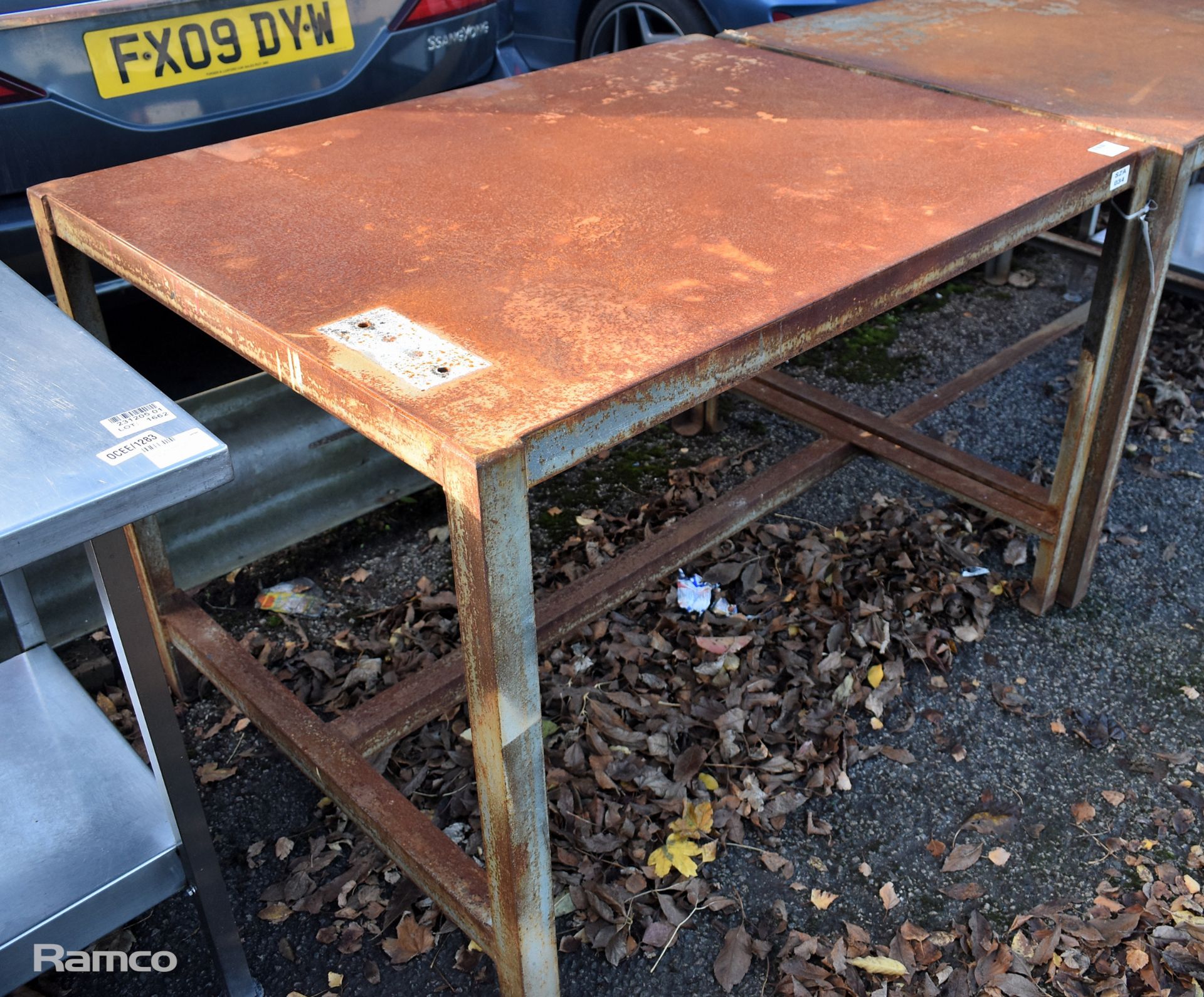 Steel workshop table - L 1215 x W 915 x H 835mm - Image 2 of 3