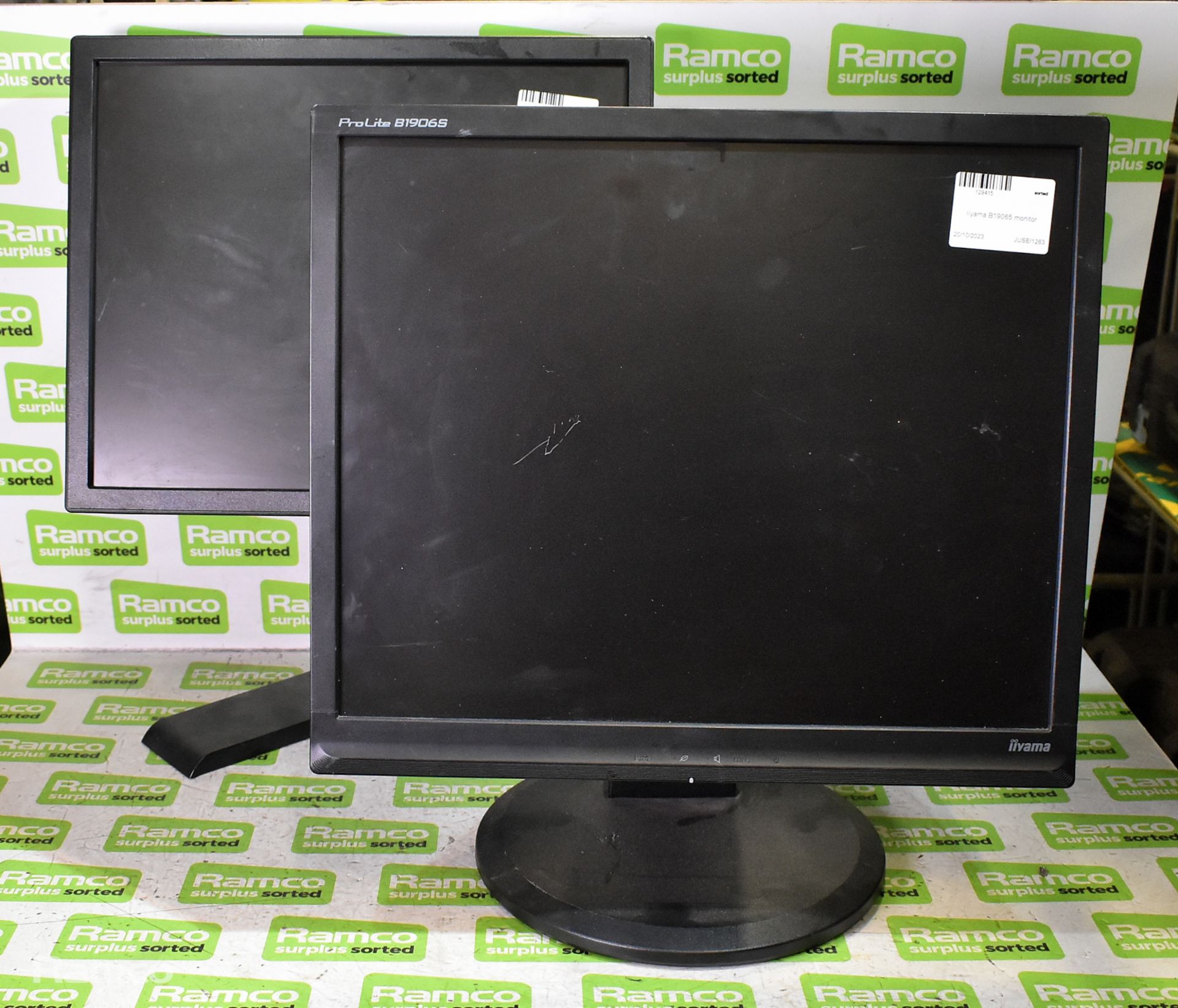 IIyama B19065 monitor, Dell E170SB computer monitor