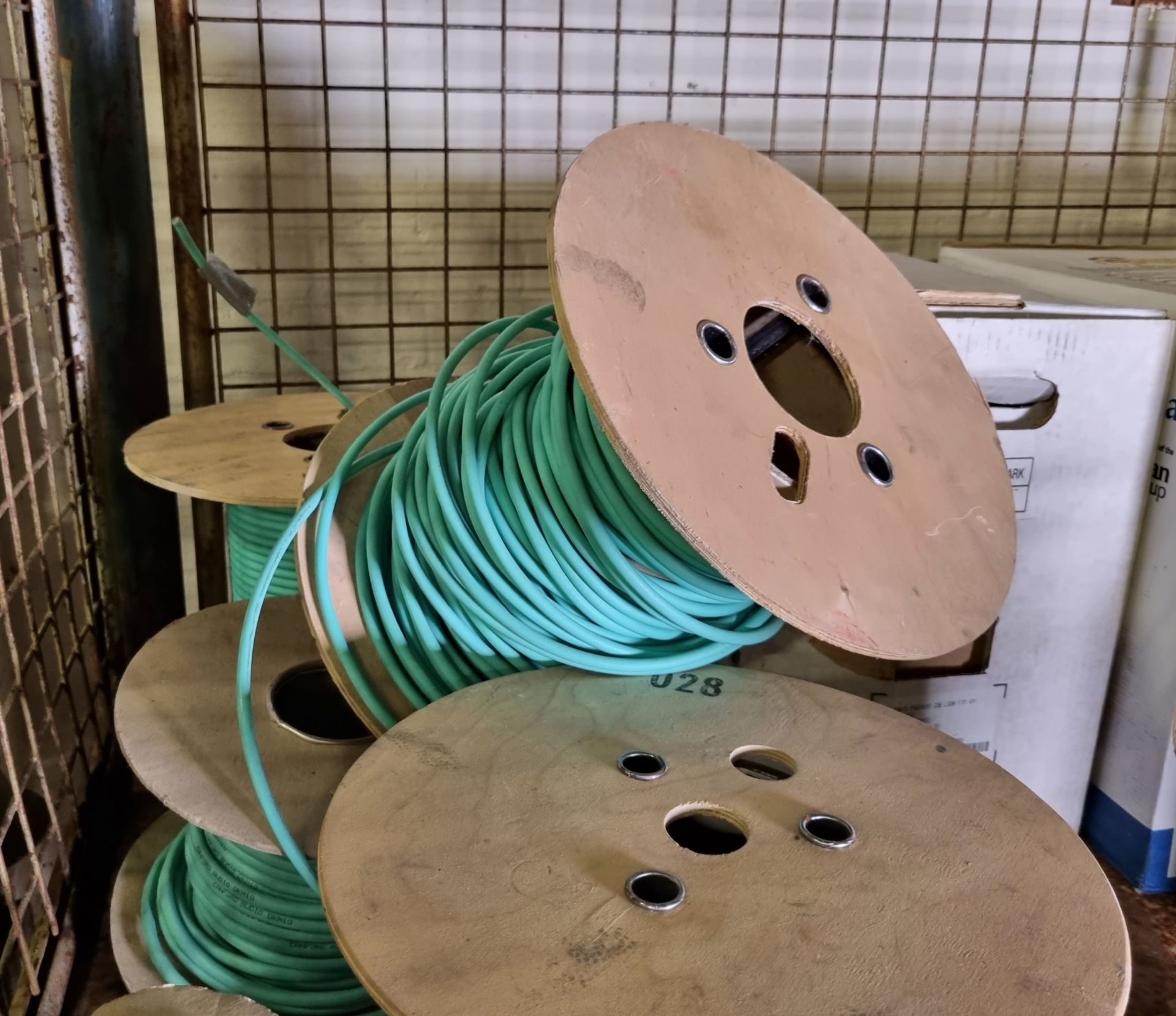 Reels of electrical cables - coaxial and multicore - Bild 4 aus 5