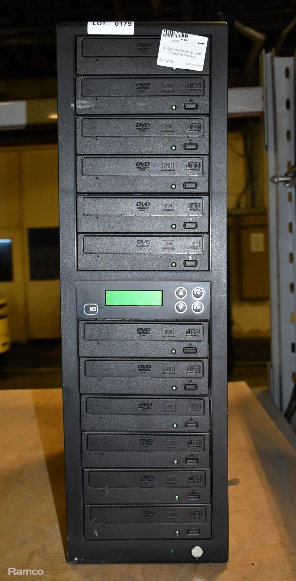 IO DVD rewriter tower - with 12 rewriter drawers - Image 2 of 4