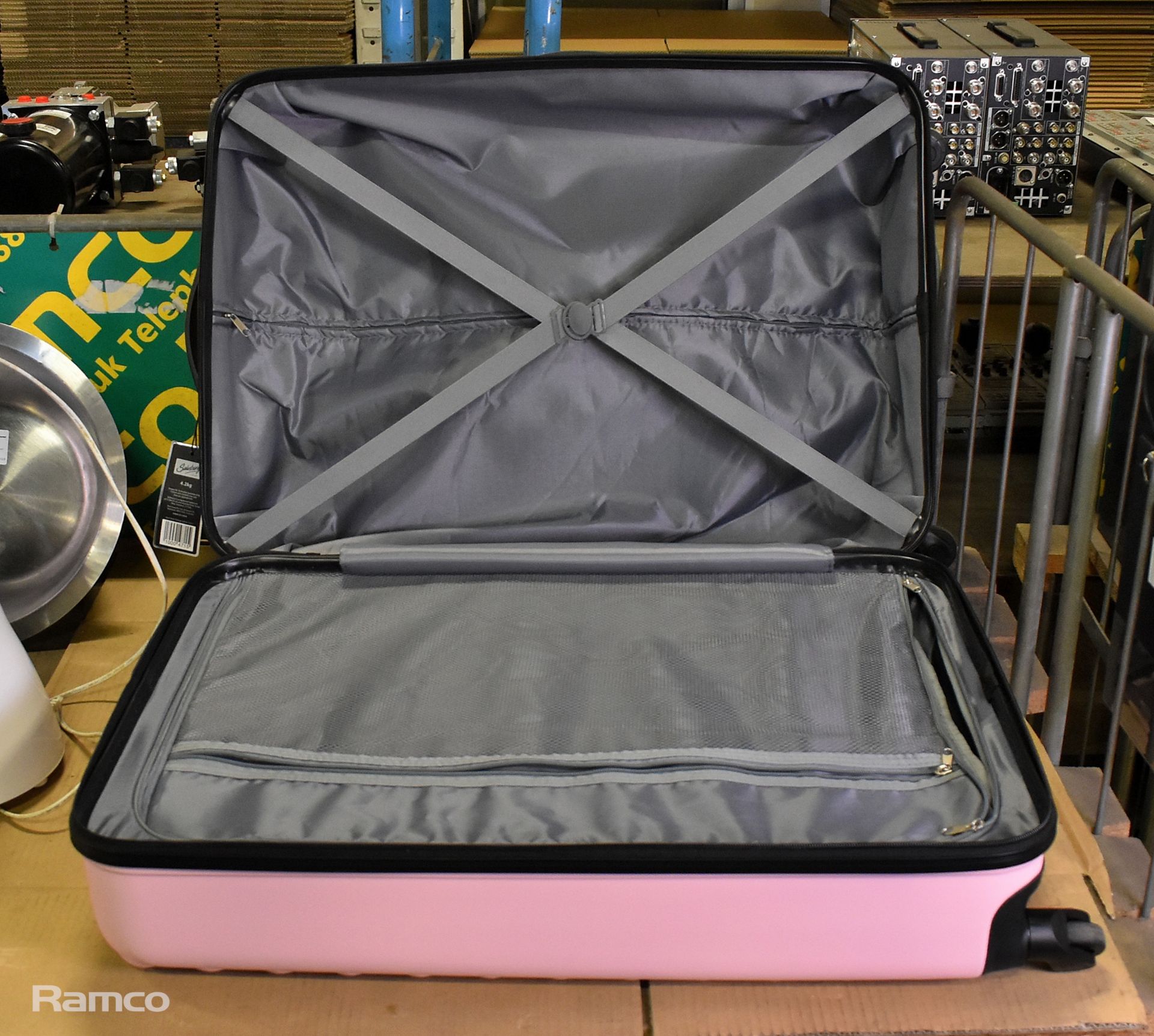 Salisburys hard shell suitcase pink – unused - Image 4 of 6