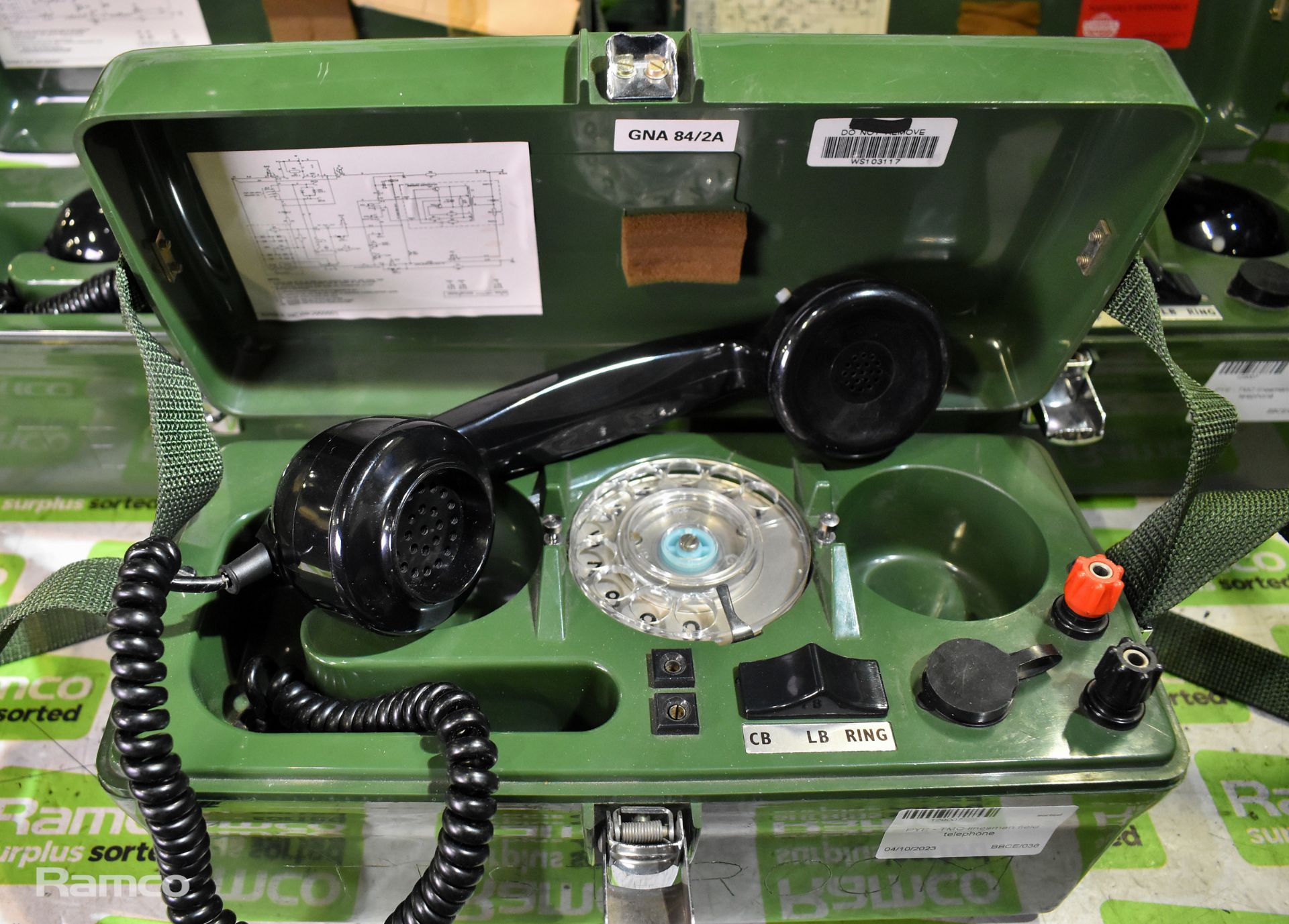 3x PYE - TMC linesman field telephones - Bild 3 aus 9