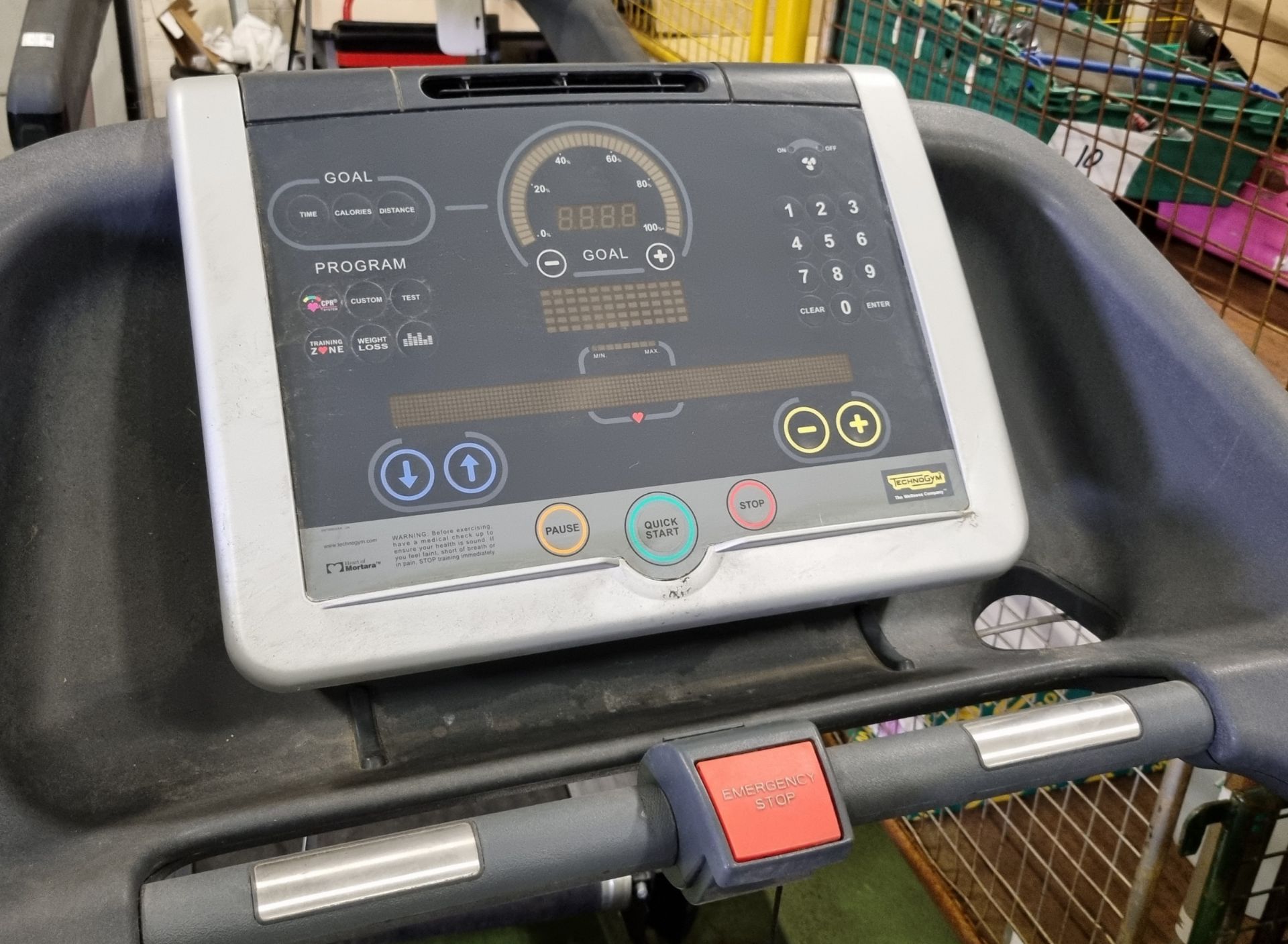 TechnoGym Run Now 500 treadmill - W 2200 x D 1000 x H 1450mm - Image 4 of 8