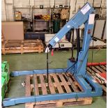 CAM Equipment FC1000-S portable floor crane - max lifting capacity: 1000kg