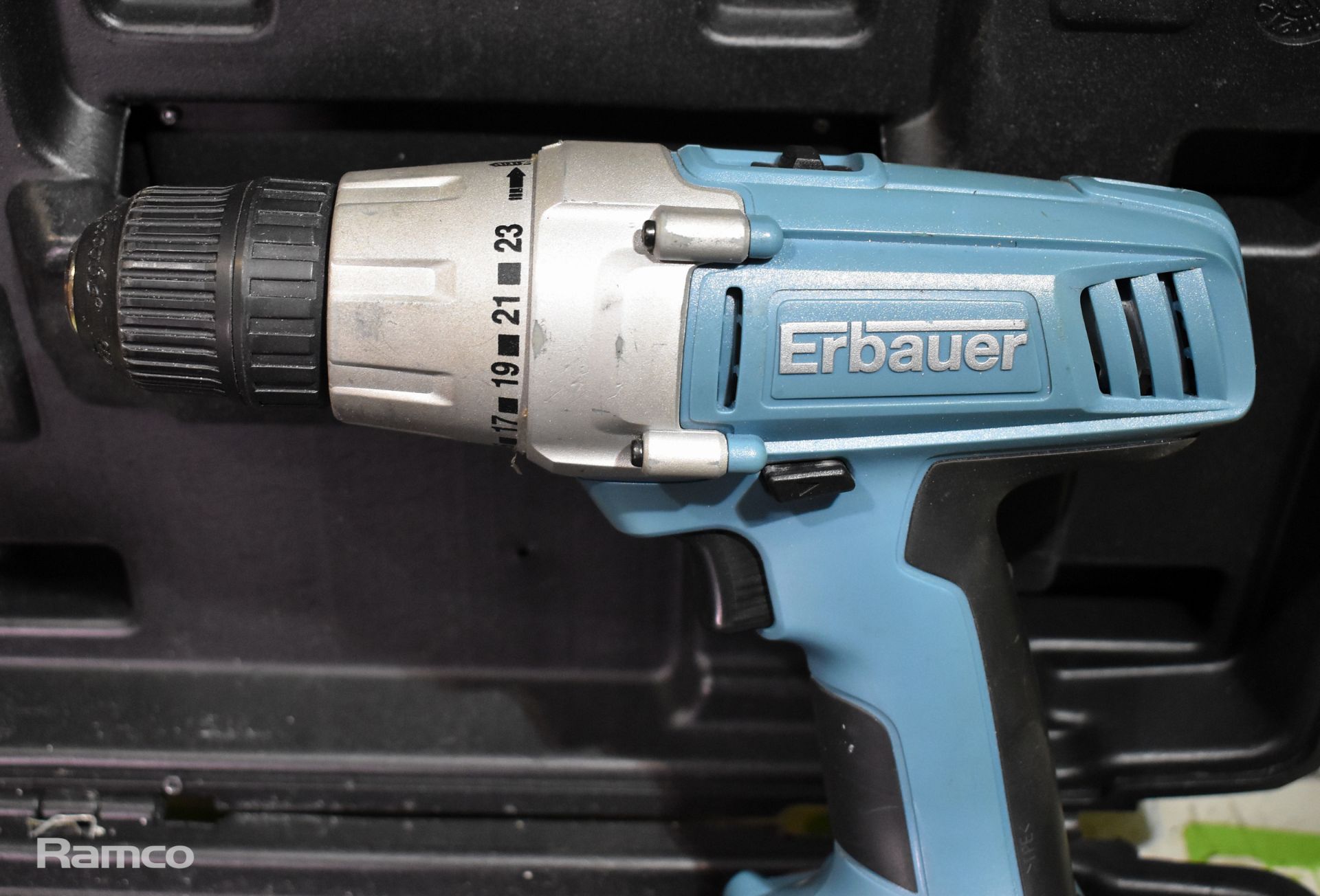 Erbauer 12V drill driver R09W16 with spare battery in carry case - NO CHARGER - Image 2 of 6