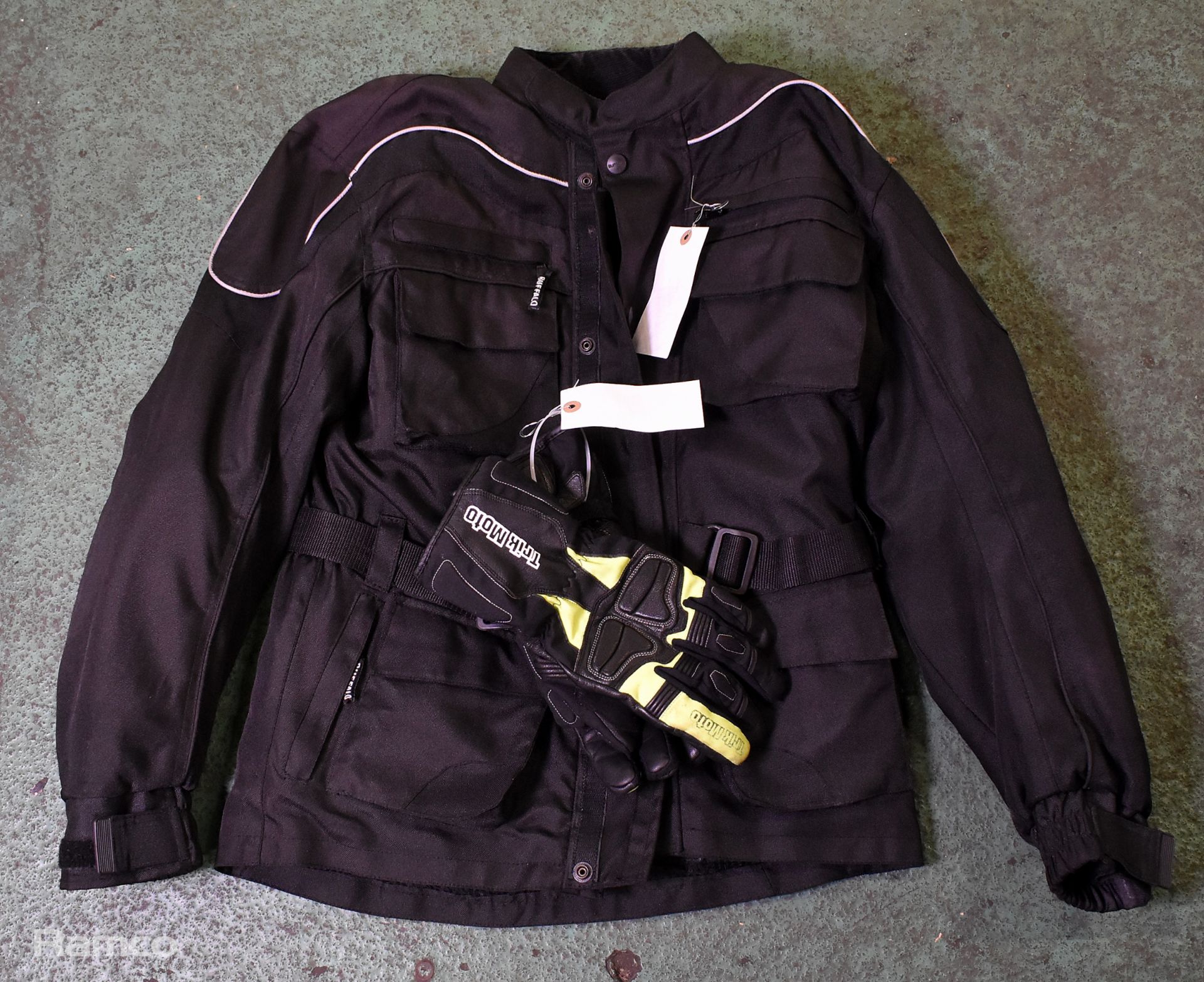 Buffalo black textile motorcycle jacket - Size: XS, Targa black and red textile motorcycle jacket - Image 7 of 15