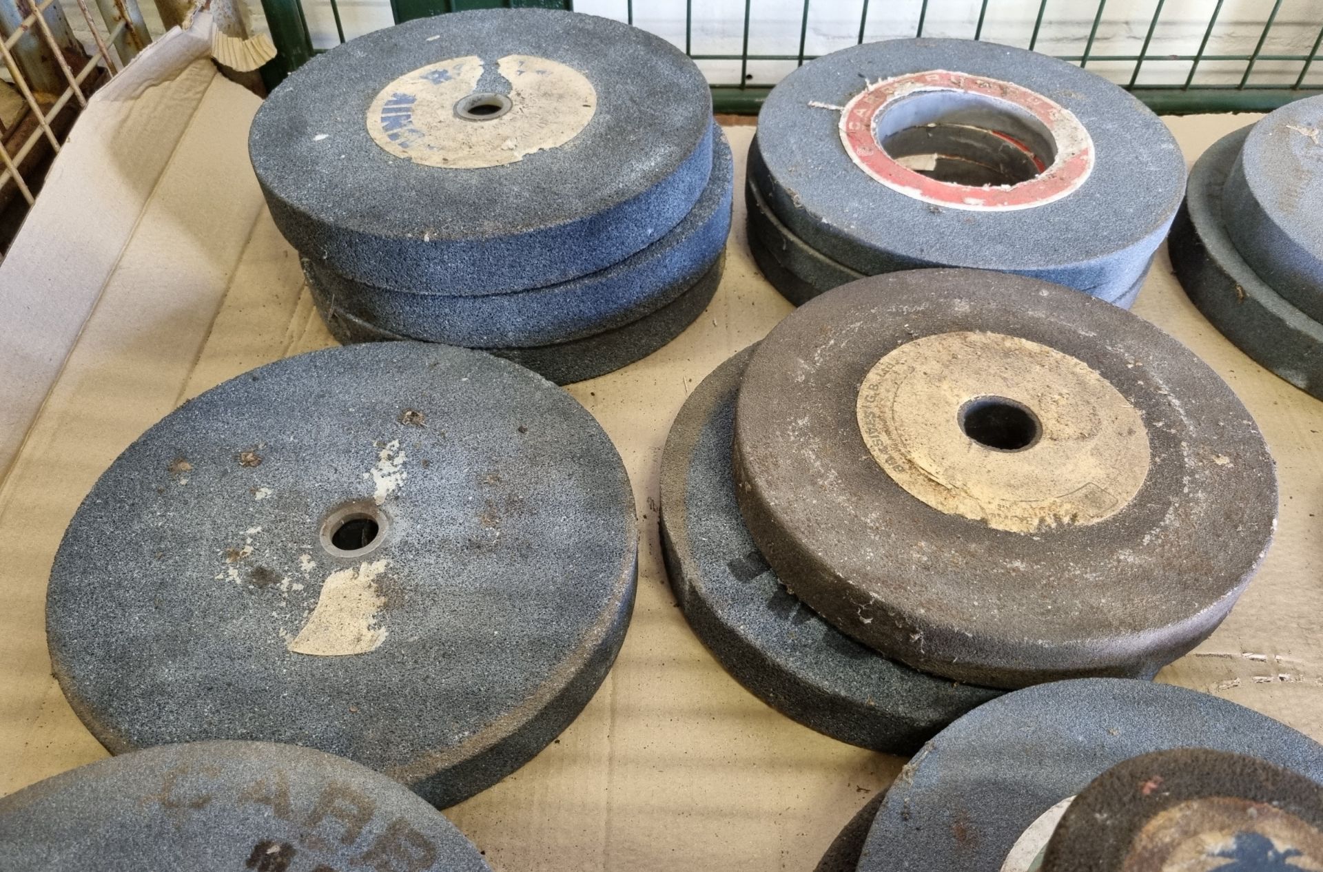 23x Metal grinding stones - mixed sizes - Image 6 of 6