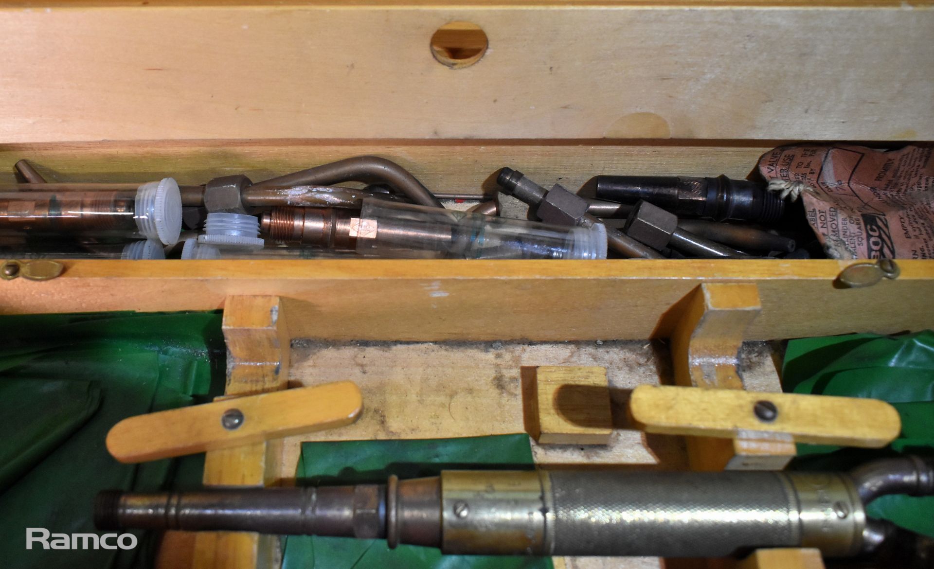 British Industrial Gases oxy acetylene cutting head kit in wooden storage case - Image 5 of 7