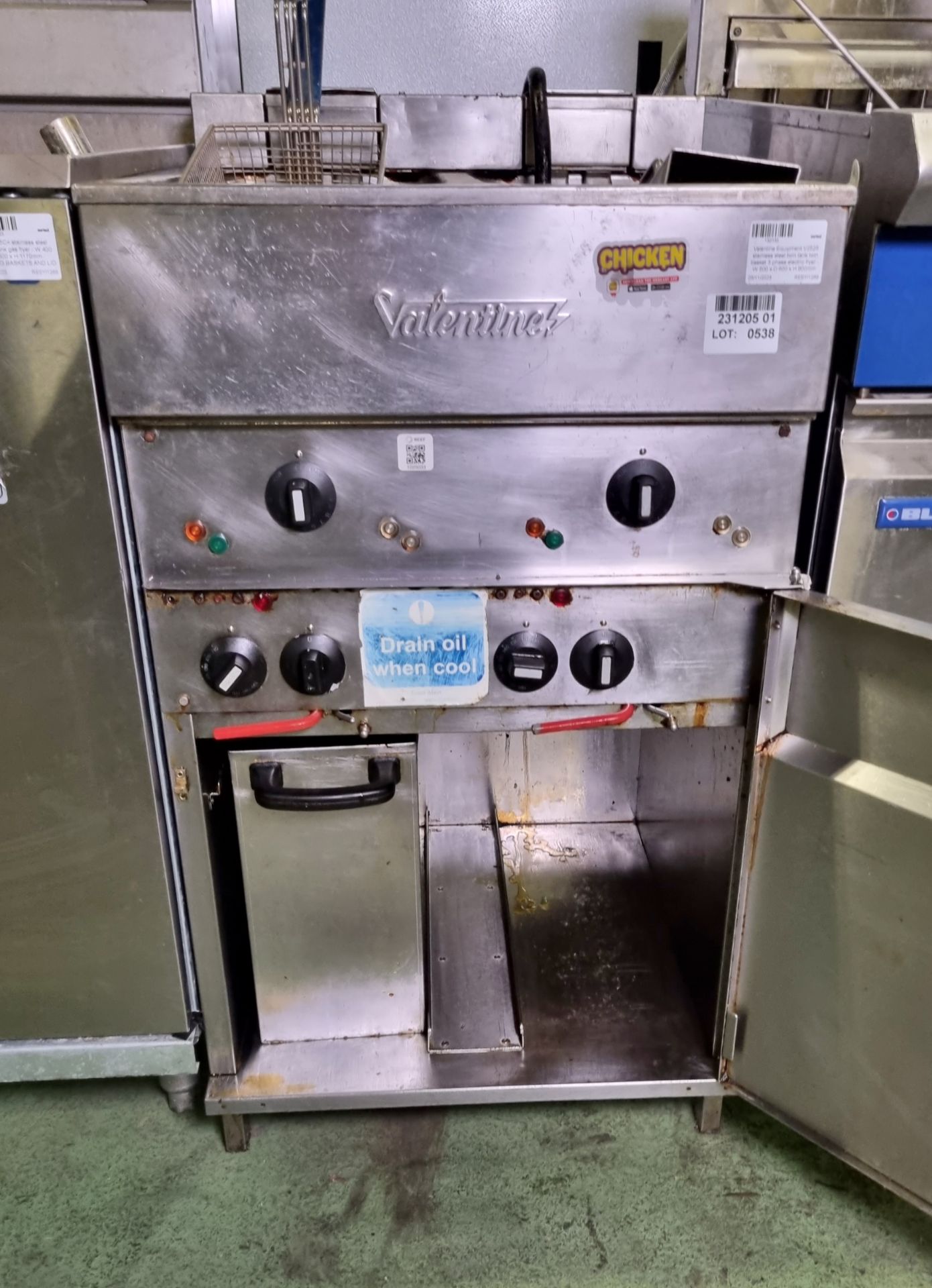 Valentine Equipment V2525 stainless steel twin tank twin basket 3 phase electric fryer - W 500 - Image 3 of 4