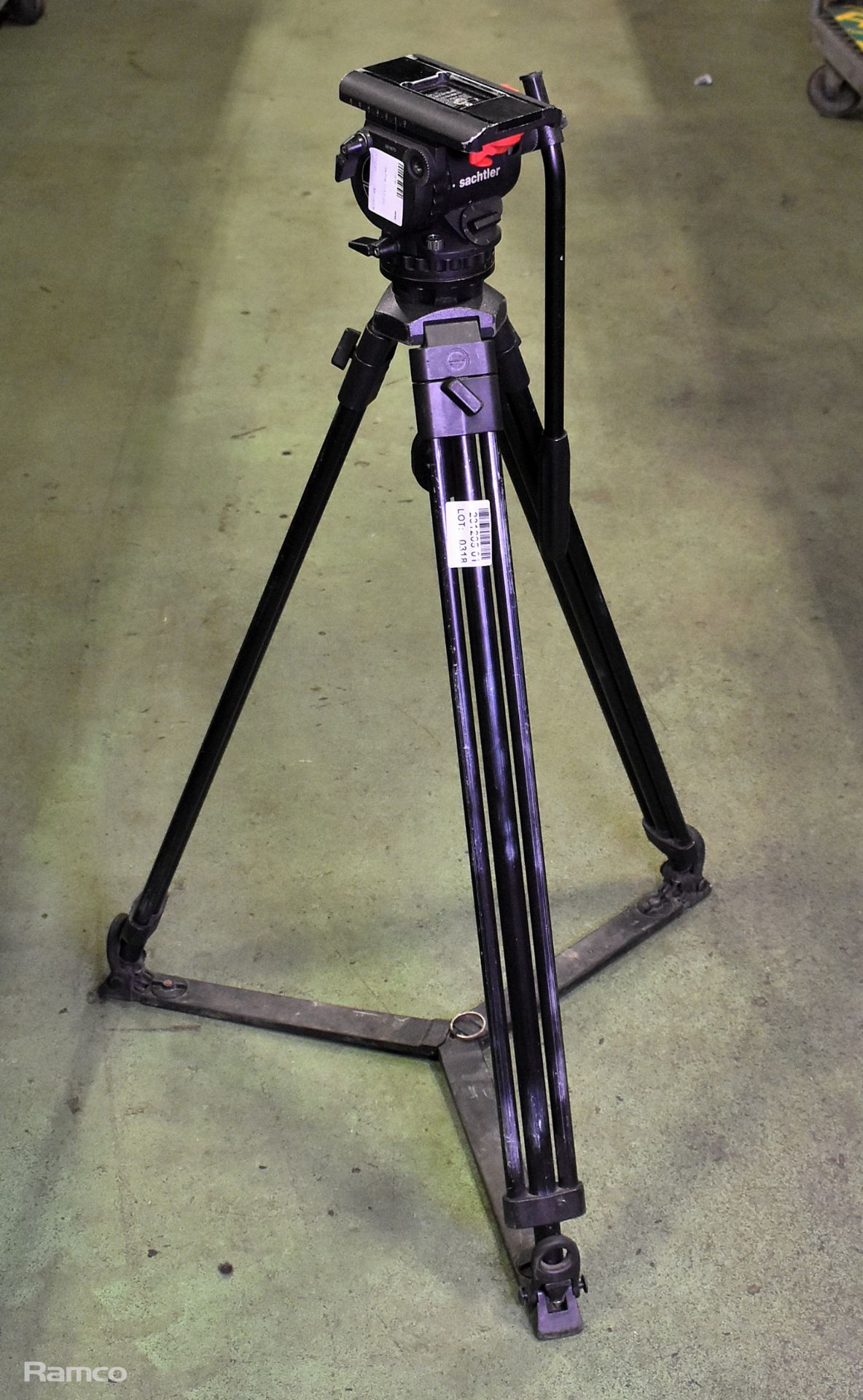 Sachtler DV8 tripod with optex head unit - Image 2 of 6