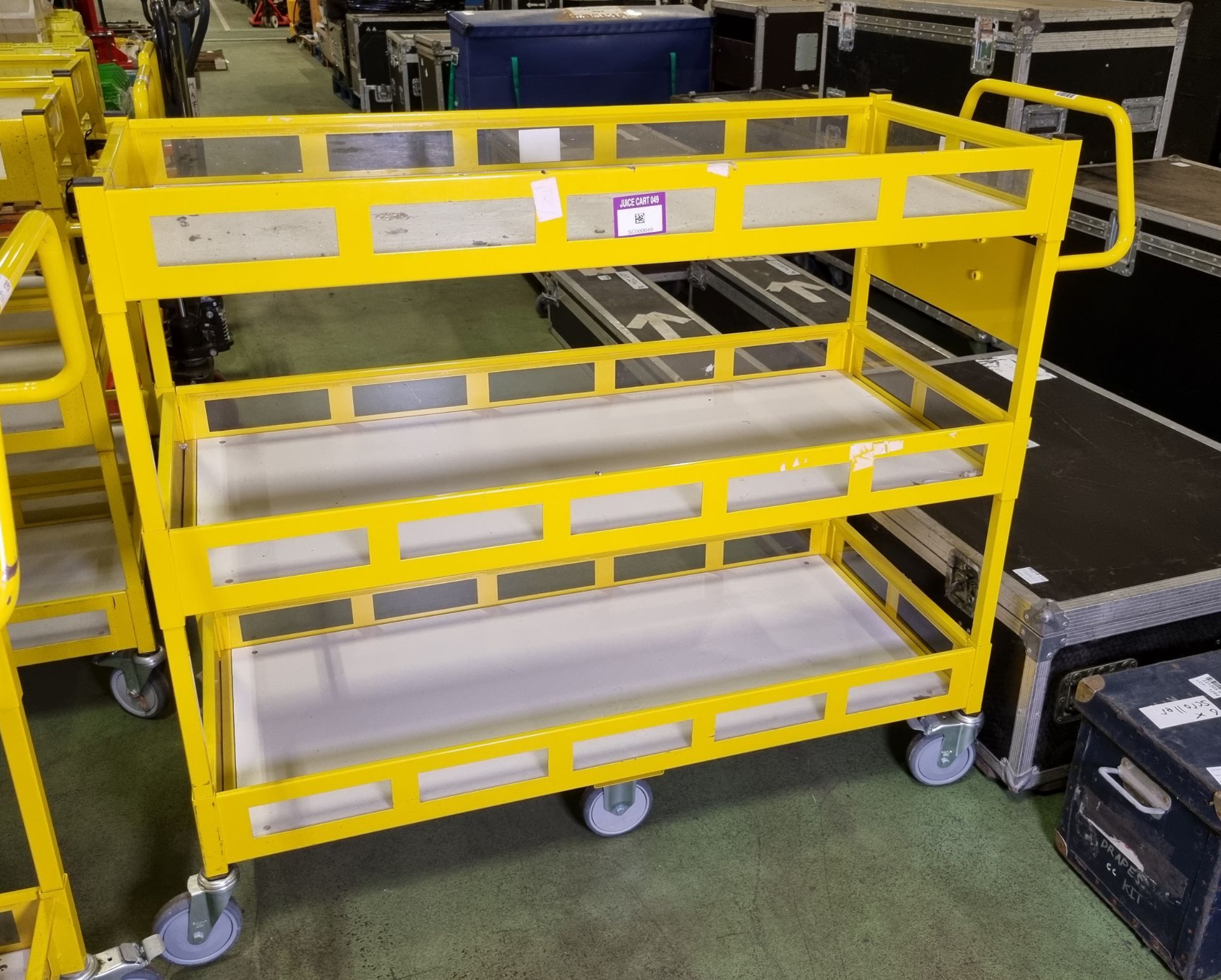 Yellow 3-tier general use trolley - W 1440 x D 550 x H 1150mm - Image 4 of 5