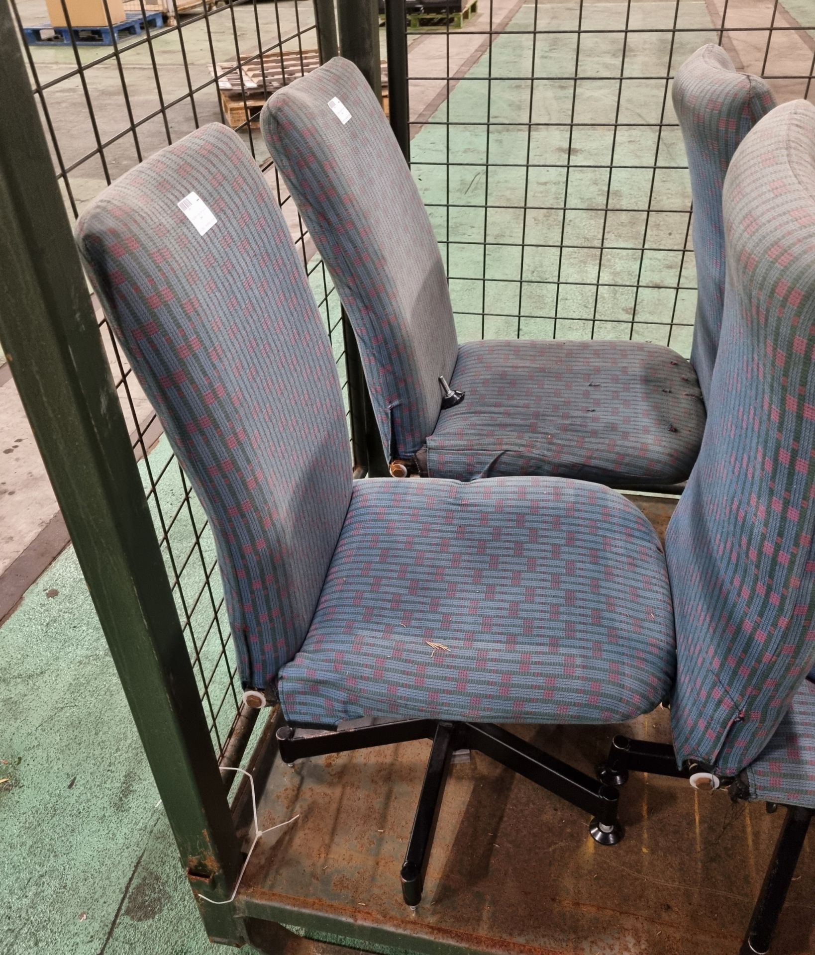 10x Blue fabric chairs with swivel base - Bild 2 aus 7