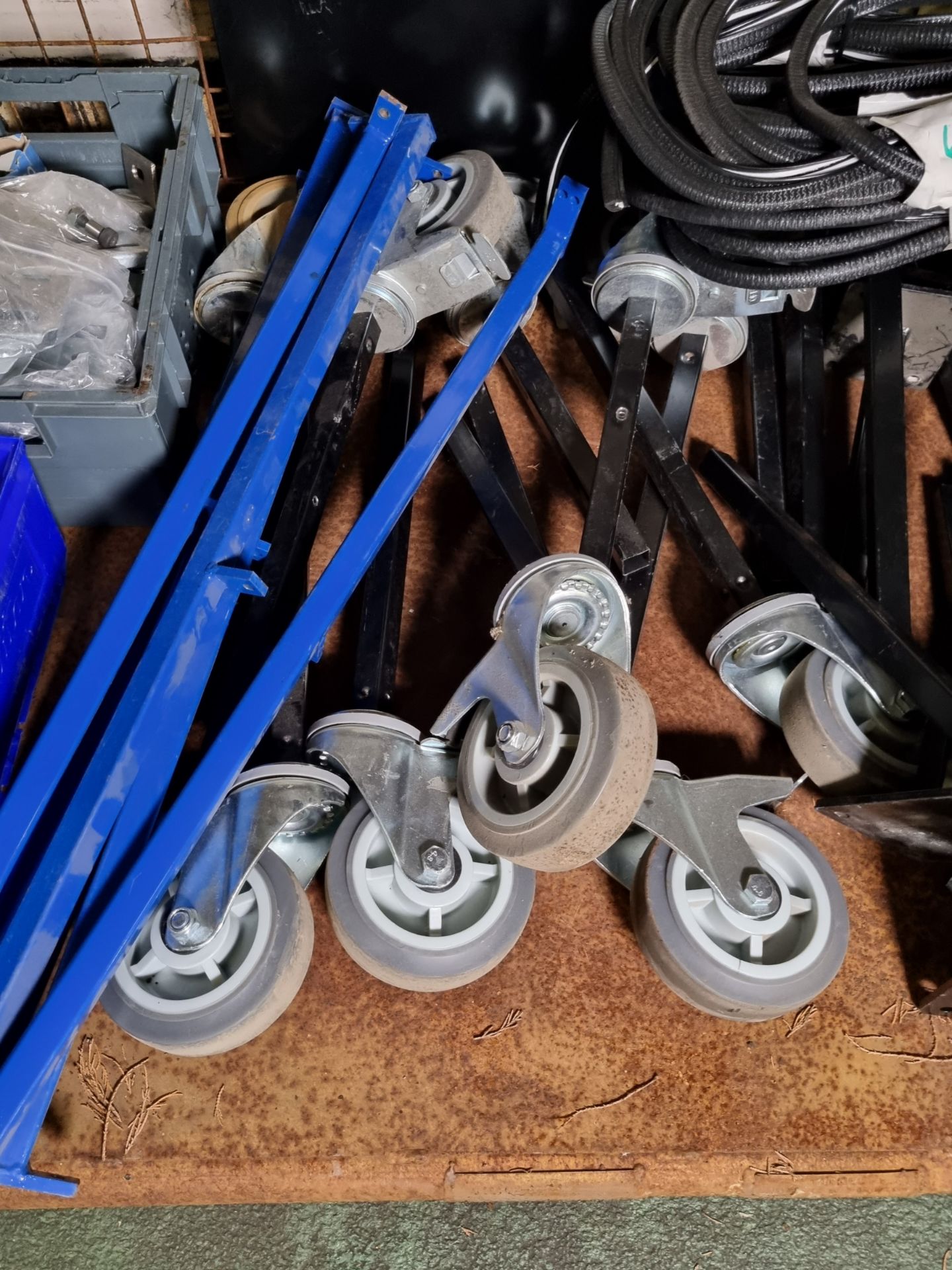 Workshop equipment and consumables - castors, equipment legs, brackets and miscellaneous hardware - Image 3 of 5