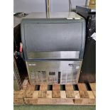 Scotsman NU 100 ice machine - W 600 x D 600 x H 780mm