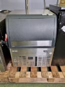 Scotsman NU 100 ice machine - W 600 x D 600 x H 780mm