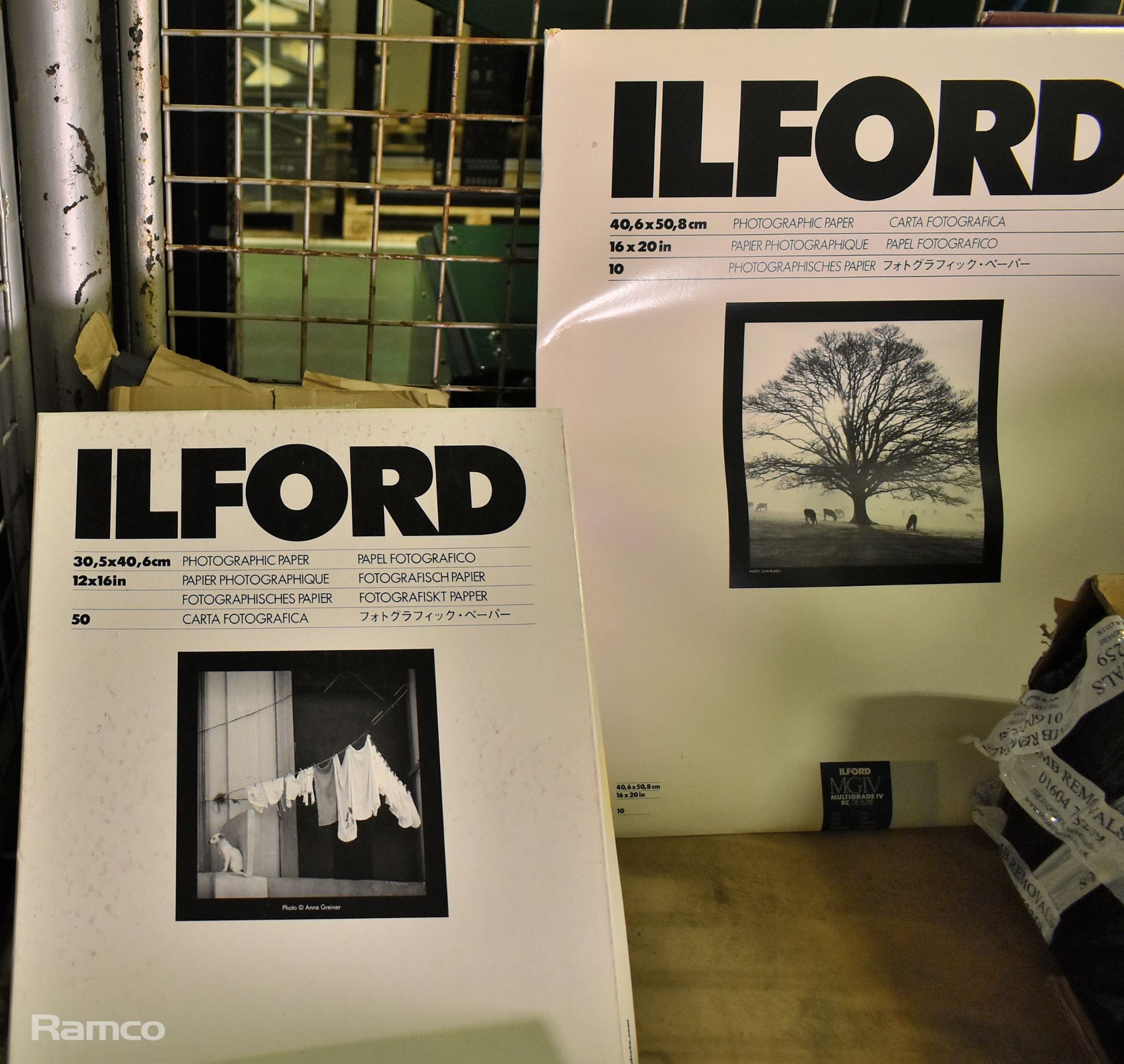 Ilford and fujifilm photographic papers - MGIVRC deluxe, MGRCWT44M warmtone pearl paper - Bild 2 aus 8