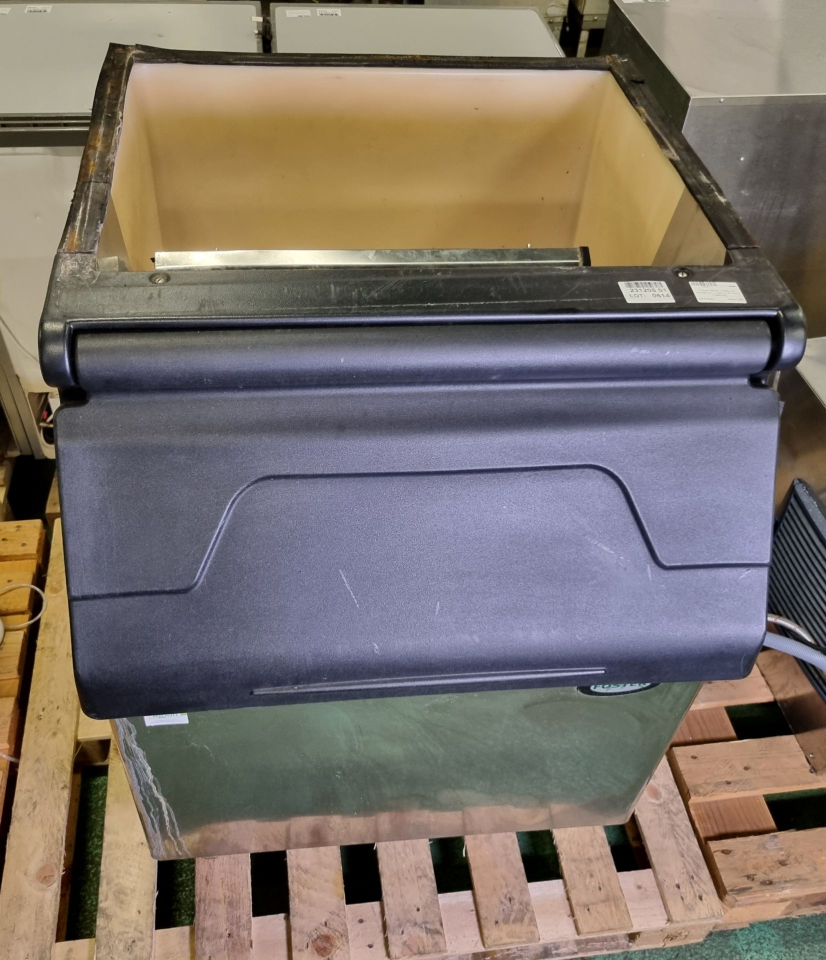 Foster SB205 150kg ice storage bin - L 850 x W 760 x H1080mm - Image 2 of 5