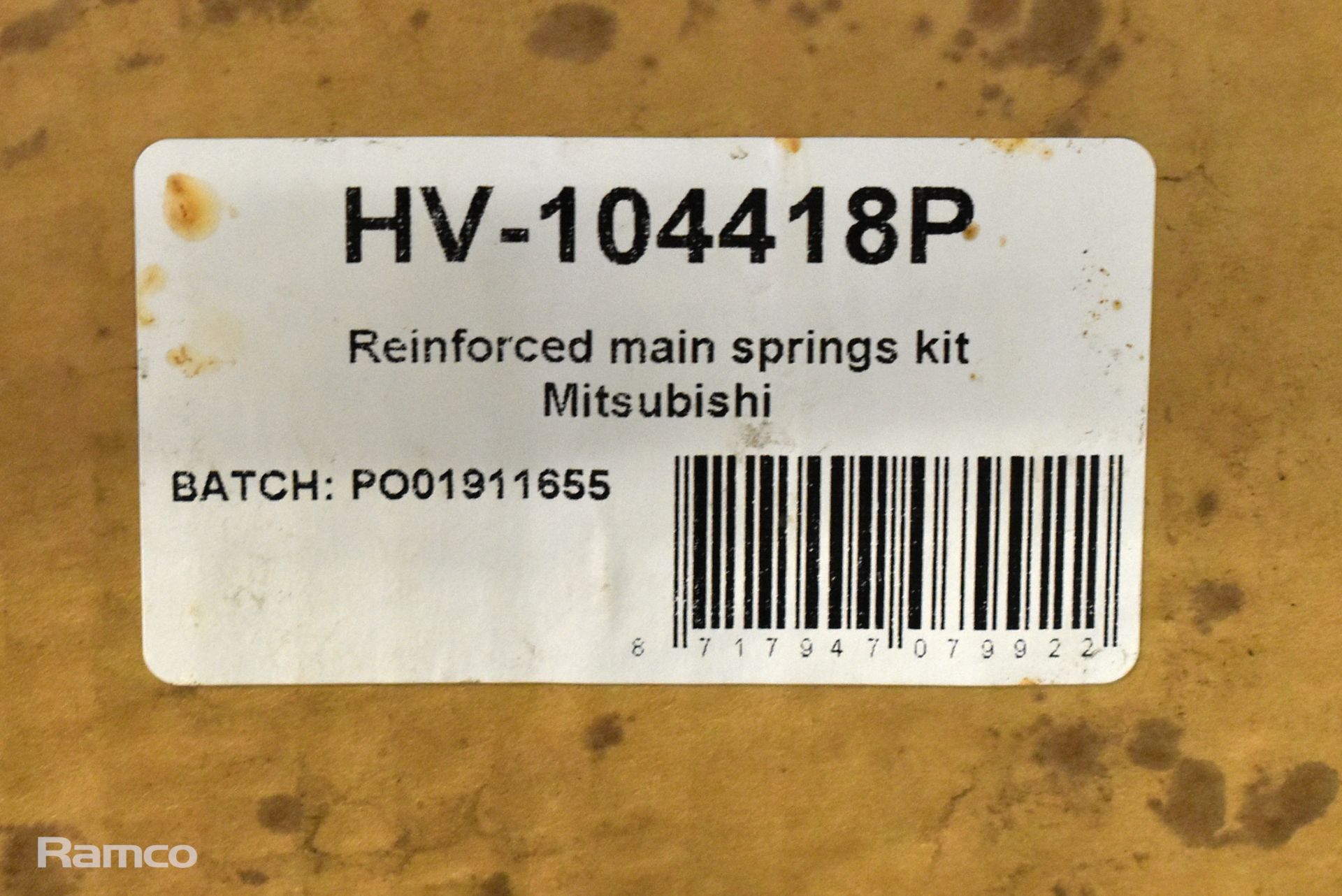 3x boxes of MAD Suspension Systems HV-104418P Mitsubishi Shogun Sport reinforced rear springs - Image 4 of 4