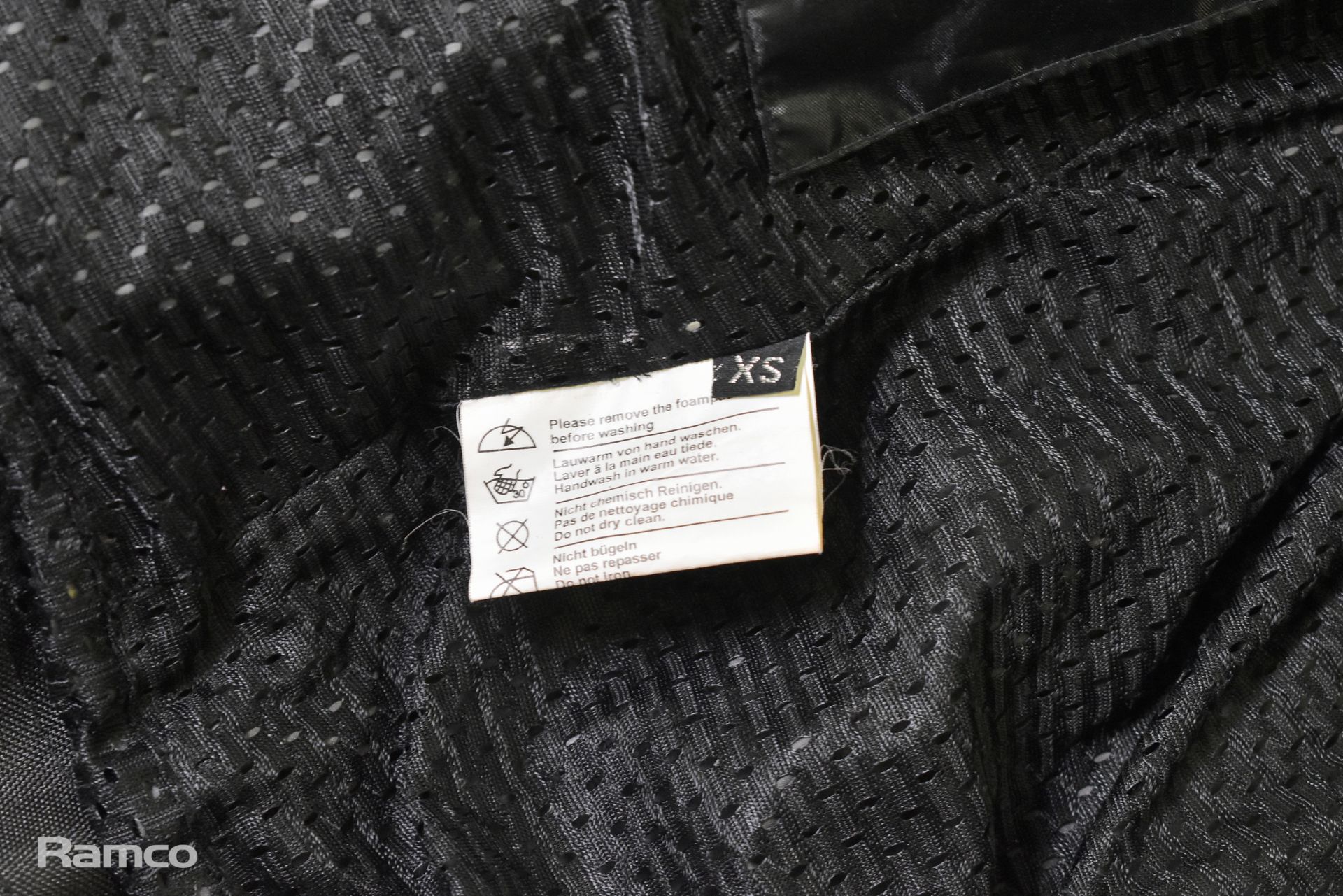 Buffalo black textile motorcycle jacket - Size: XS, Targa black and red textile motorcycle jacket - Image 10 of 15