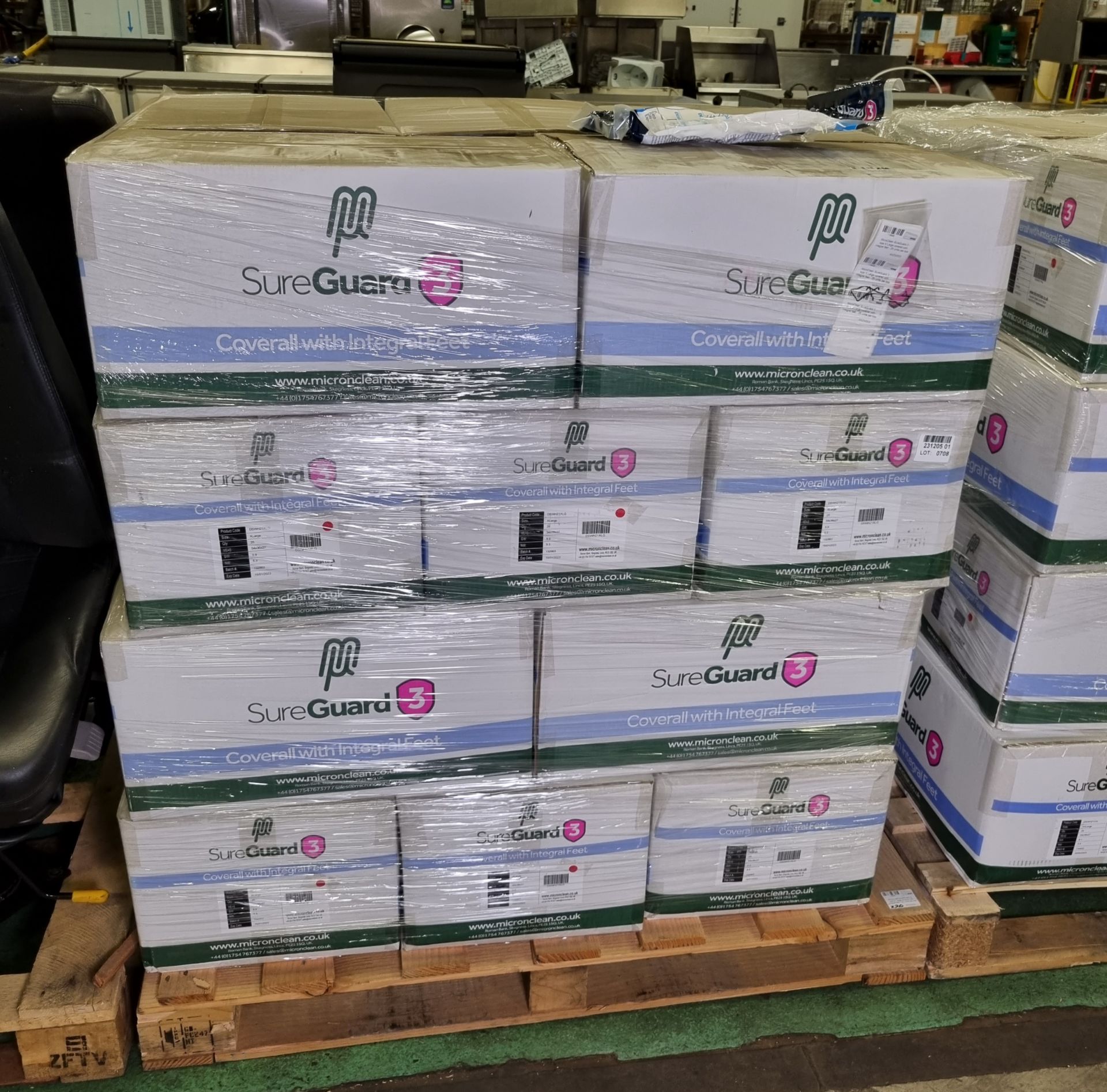 20x boxes of MicroClean SureGuard 3 - size X Large coverall with integral feet - 25 per box