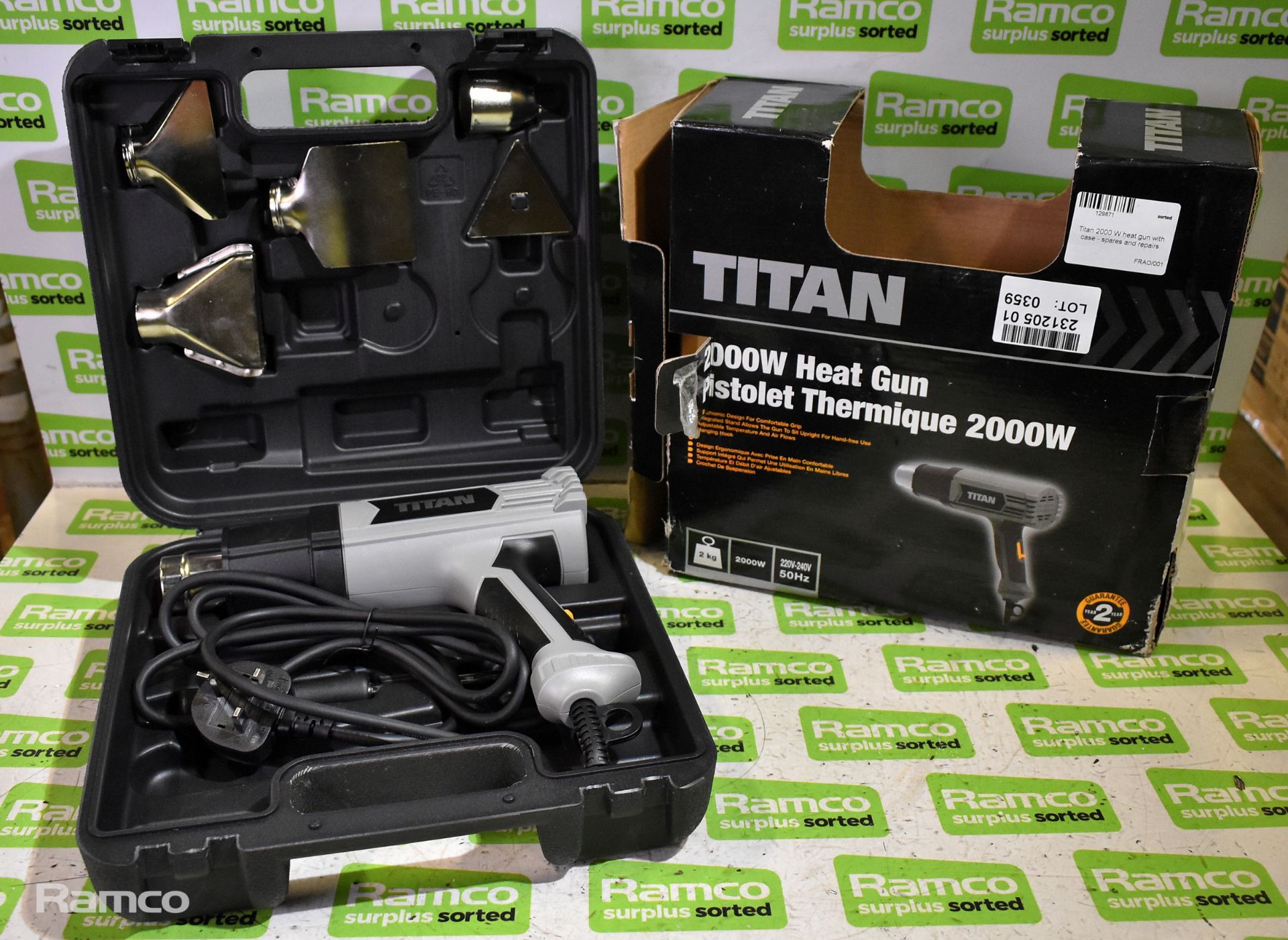 Titan 2000W heat gun with case - SPARES OR REPAIRS - RETAIL RETURNS