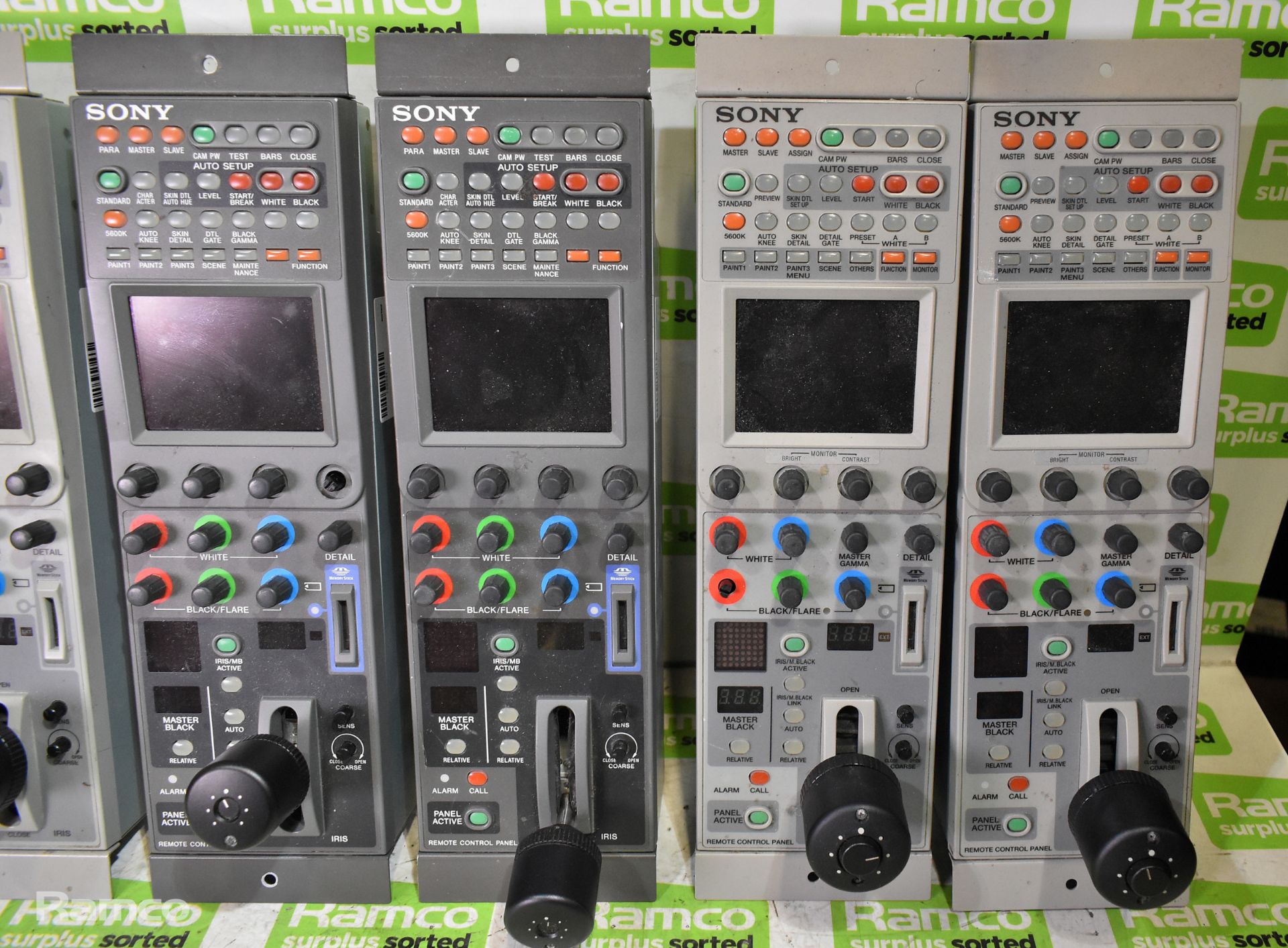 4x Sony RCP-D50 remote control panels, Sony RCP-D51 remote control panel, 2x Sony RCP-750 units - Image 3 of 15