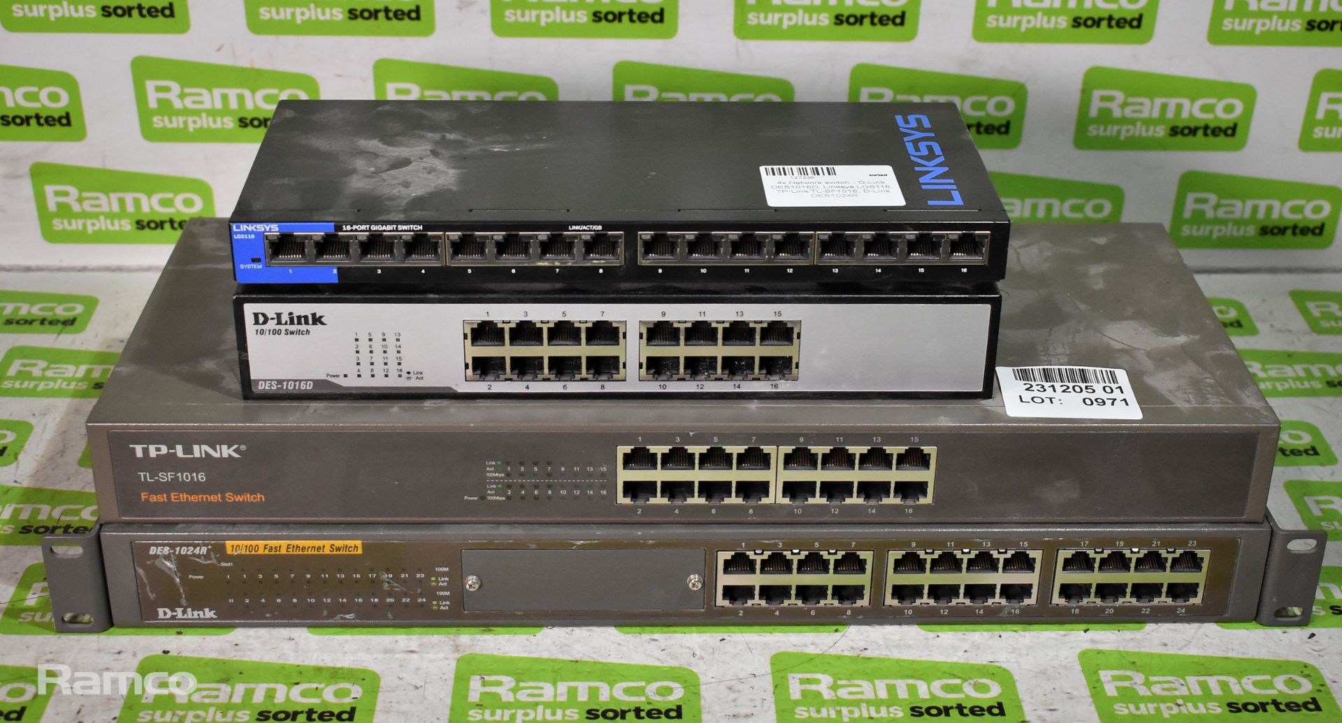 4x Network switches - D-Link DES1016D, Linksys LGS116, TP-Link TL-SF1016, D-Link DES1024R