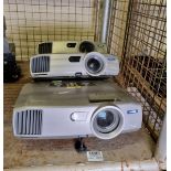 Epson EMP-7800 projector with 2x spare projectors with lamps