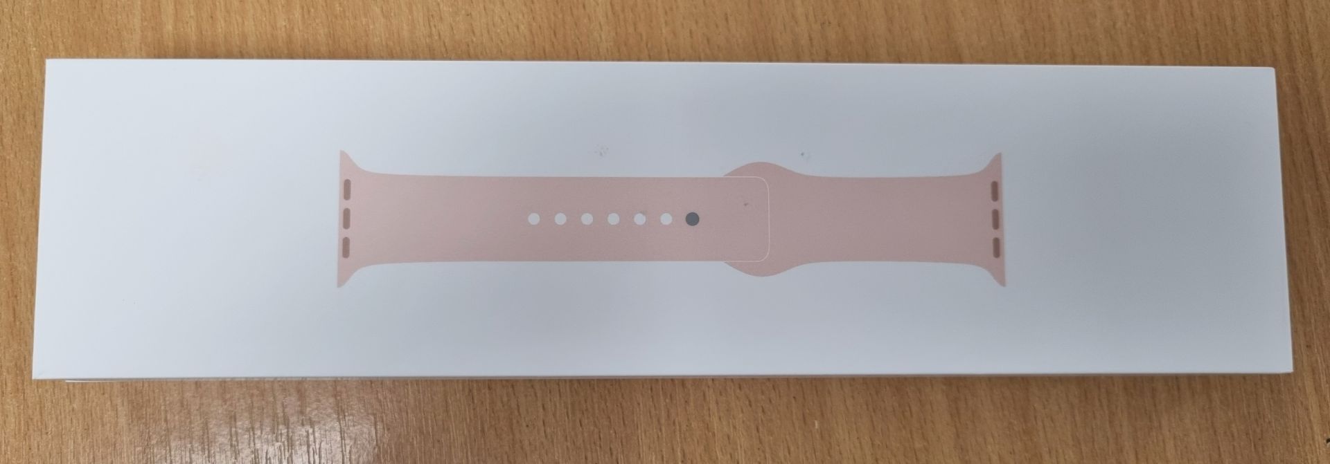 Apple Watch series 6 – Rose gold - aluminium 40mm model (cracked screen) – tested and works - Bild 3 aus 19