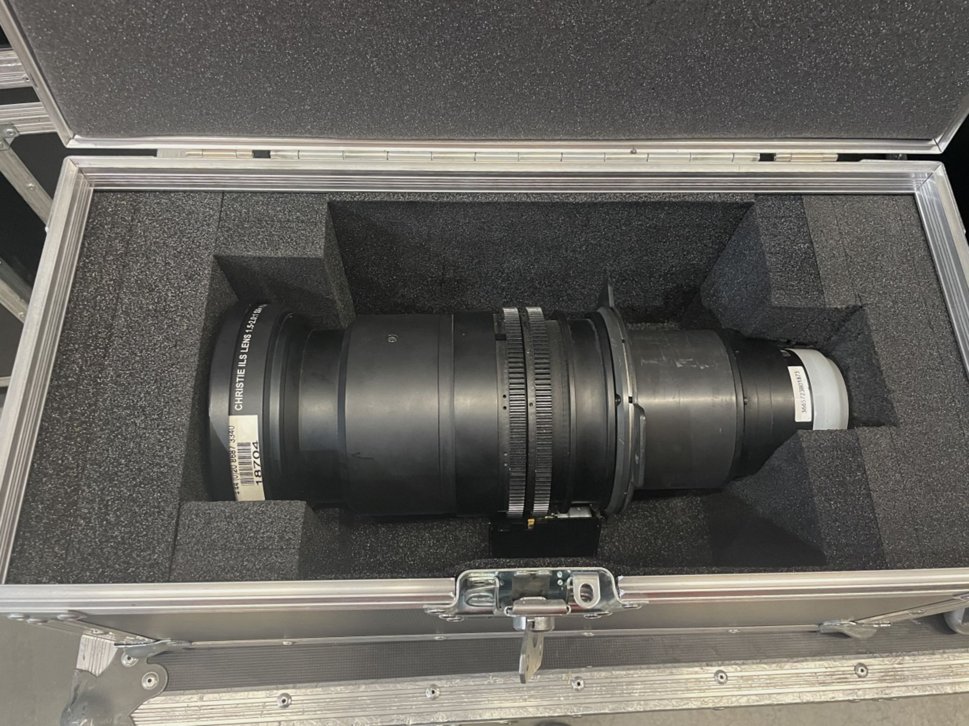 CHRISTIE ILS LENS 1.5-2.0:1 - in flight case