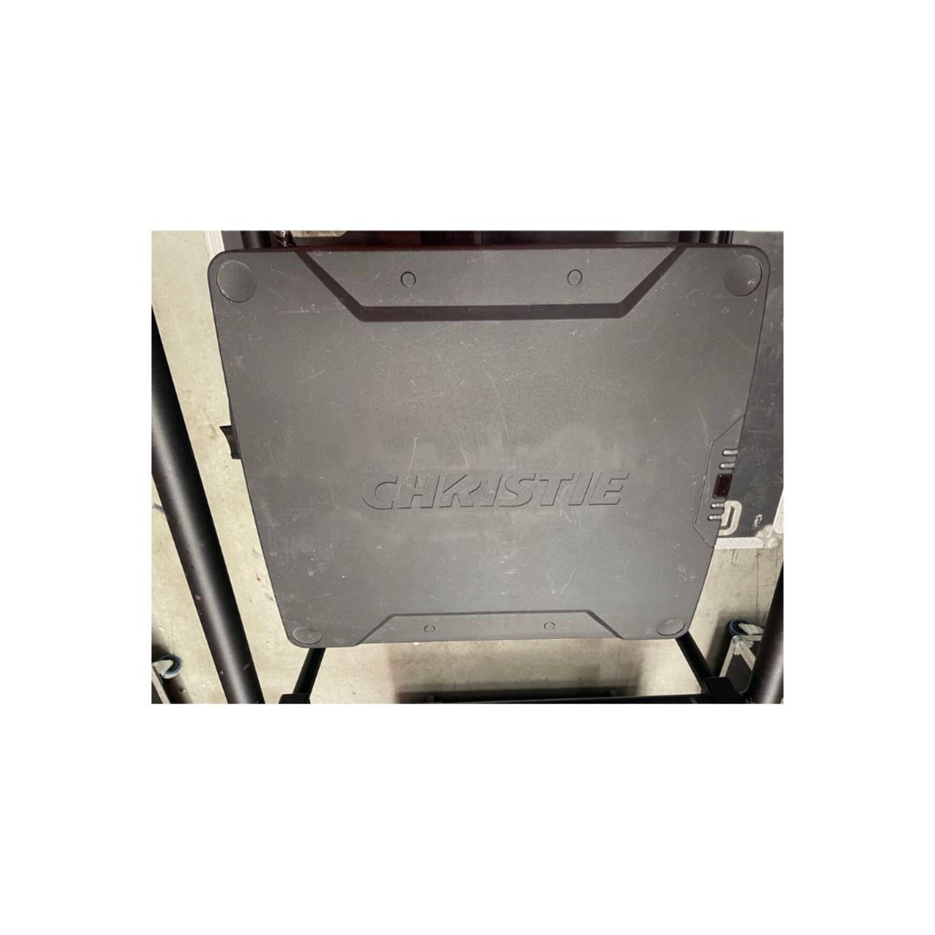 Christie Roadster HD14K-M Projector in flight case - S/N- 356072010 - 2250 hours on projector - - Image 3 of 8