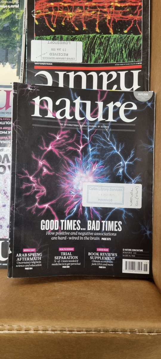 Scientific books and magazines - Nature magazines and Biometrics books - Image 3 of 5