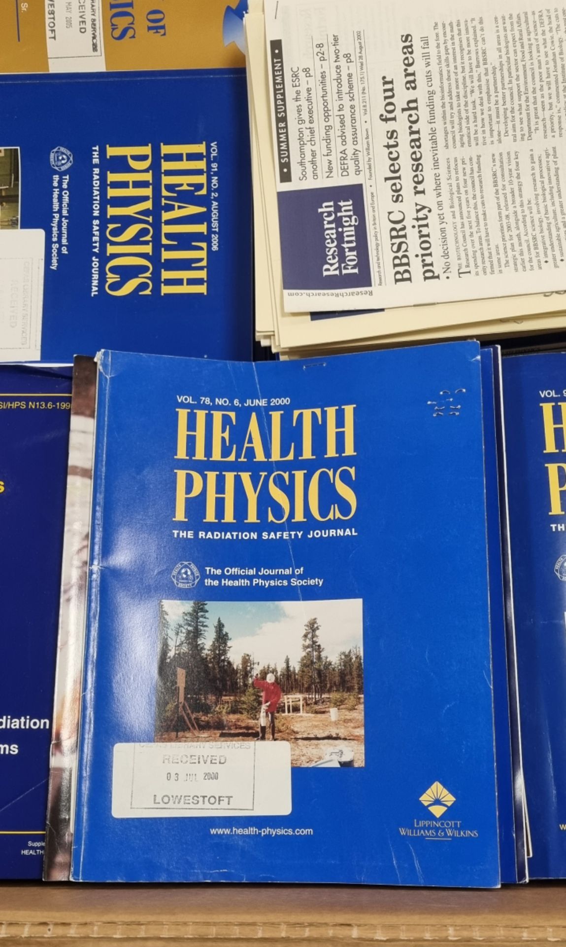 Scientific books and magazines - Bild 5 aus 11