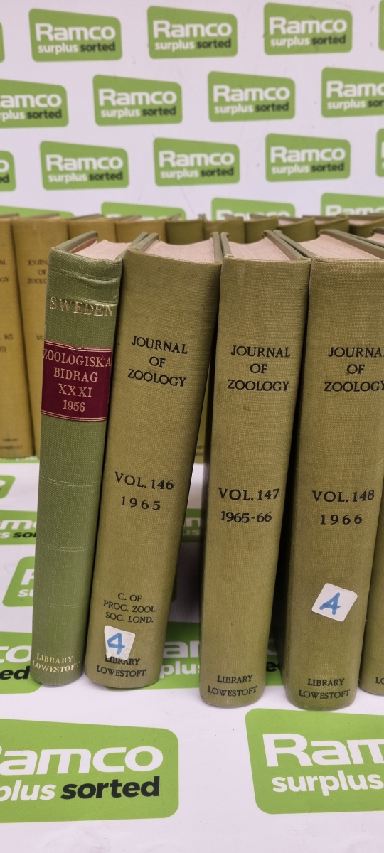 Journal of Zoology books - Volumes 146 to 197 - Image 4 of 6