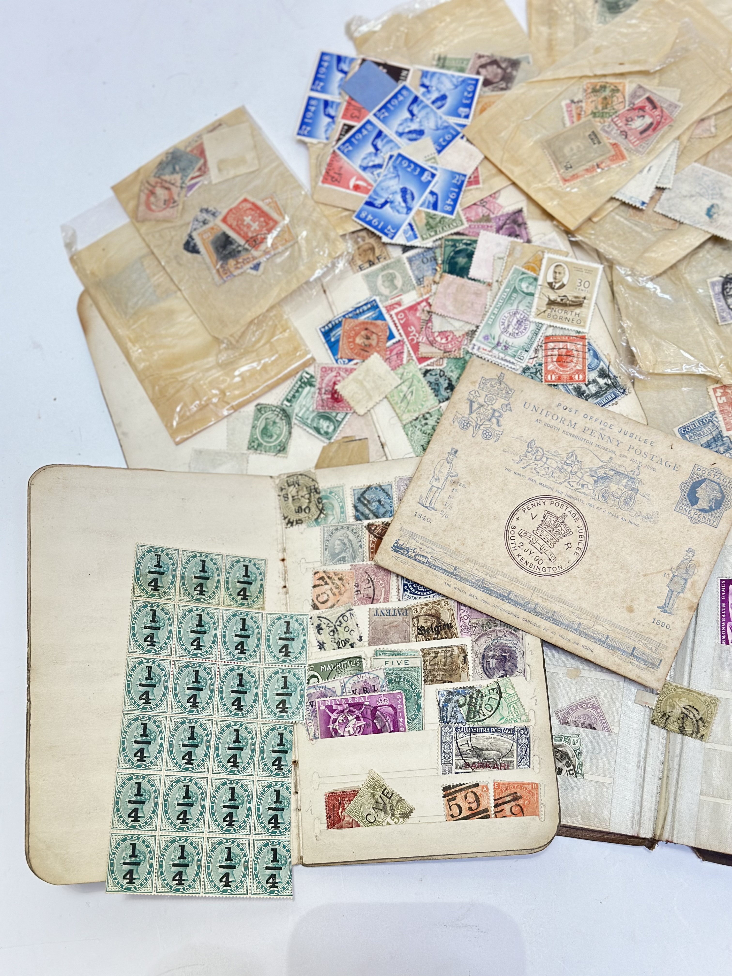 A small box of six small stock books, late 19thc. into 20thc. with a quantity of Victorian stamps - Image 3 of 3