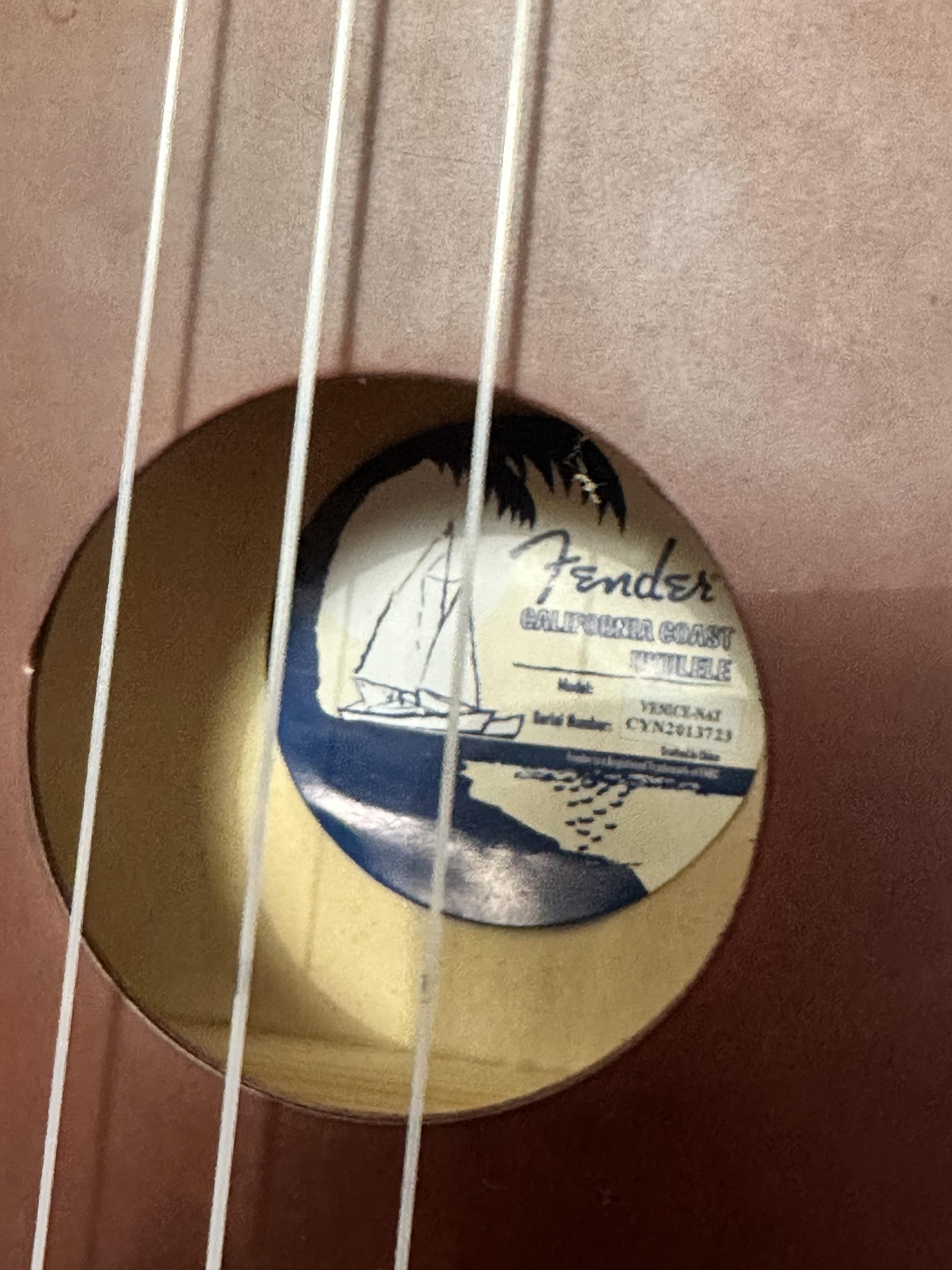 A Fender California Coast Ukulele model no. Venice - Gnat, serial no. CYN2013723, with interior - Image 2 of 2