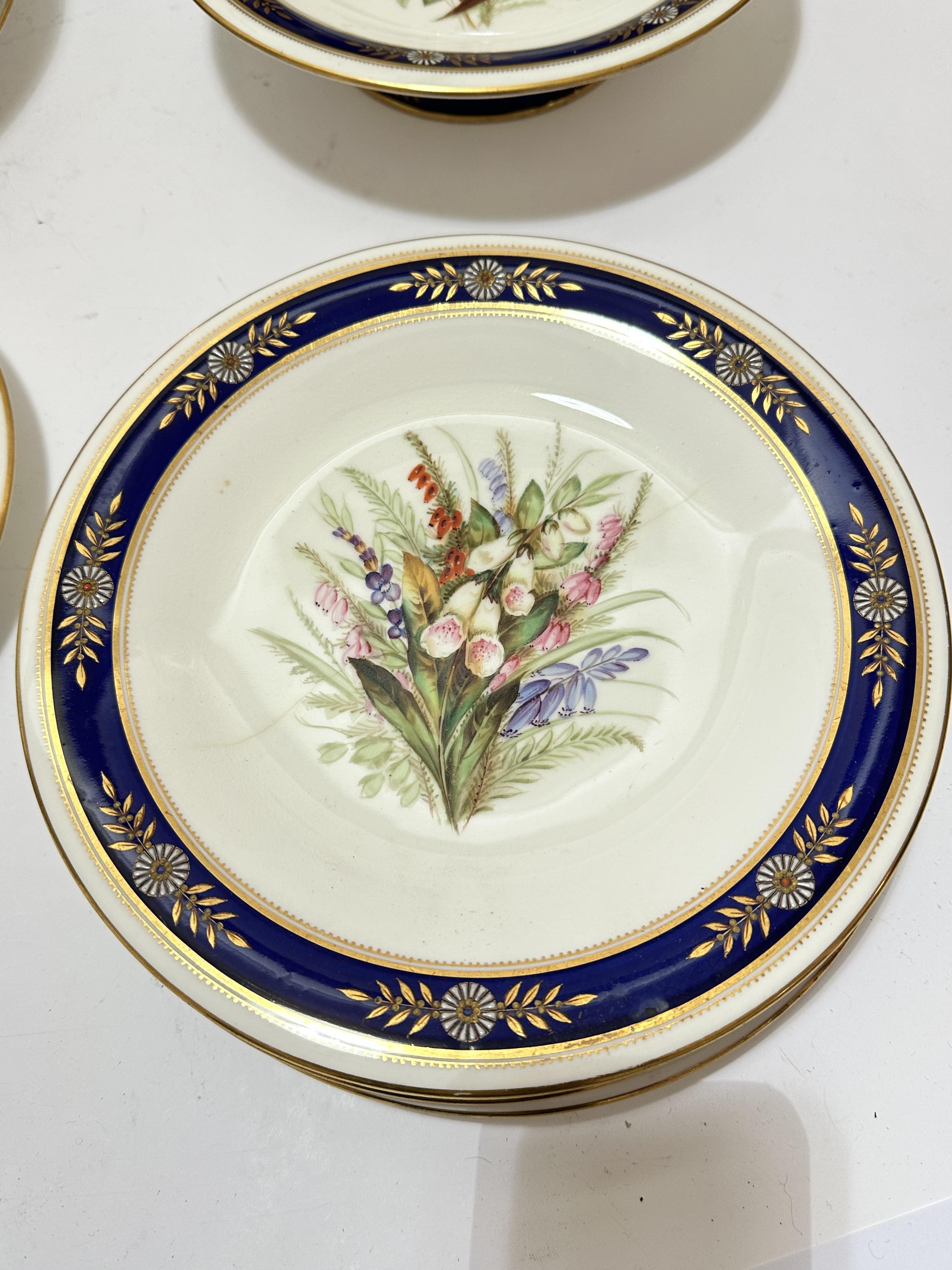 An Edwardian Royal Worcester nineteen piece dessert service including three stands, (5cm x 23cm) and - Image 5 of 29