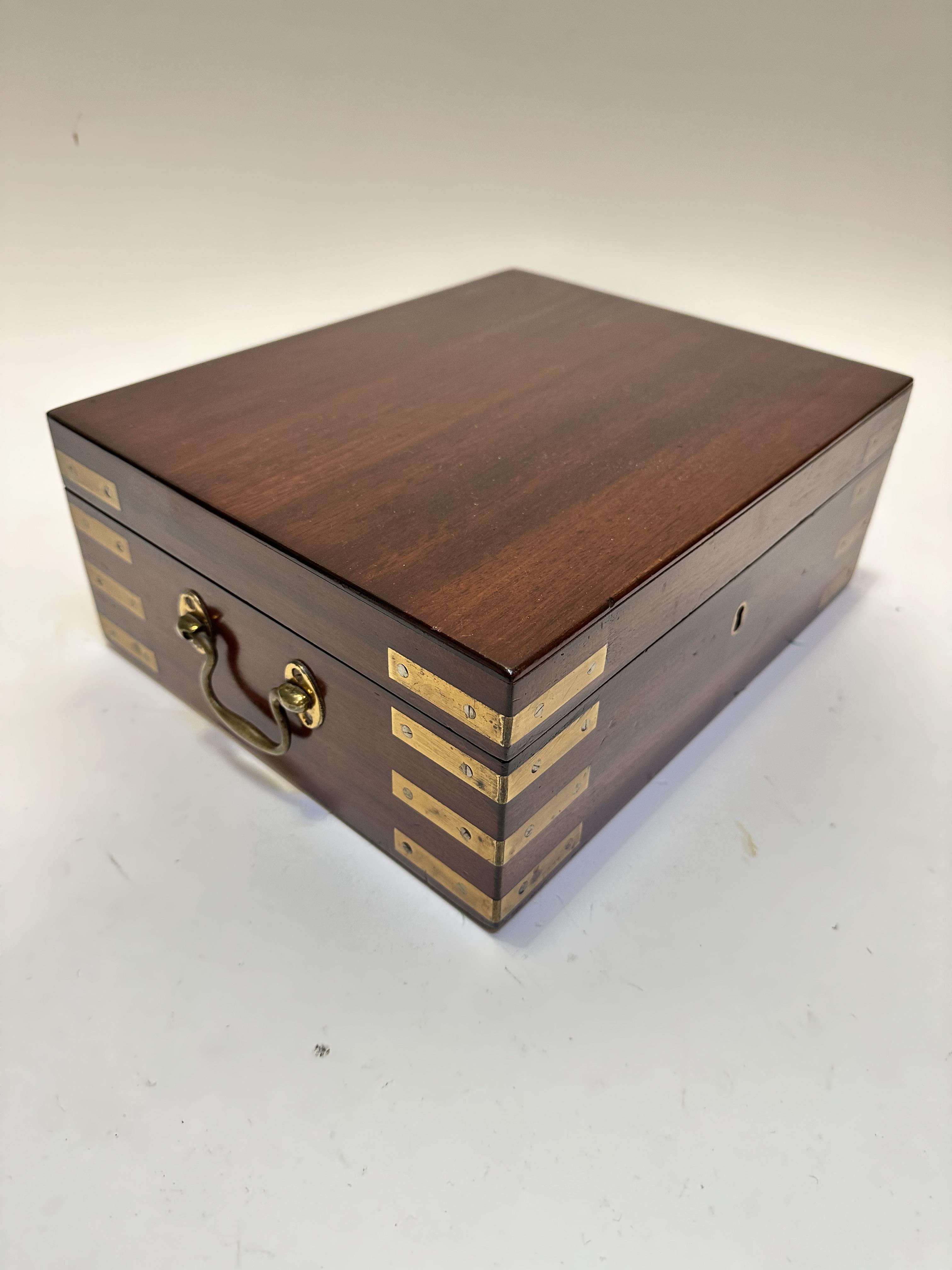 A 19thc mahogany brass mounted rectangular box with brass carry handles to side, no key, (12cm x - Image 2 of 5