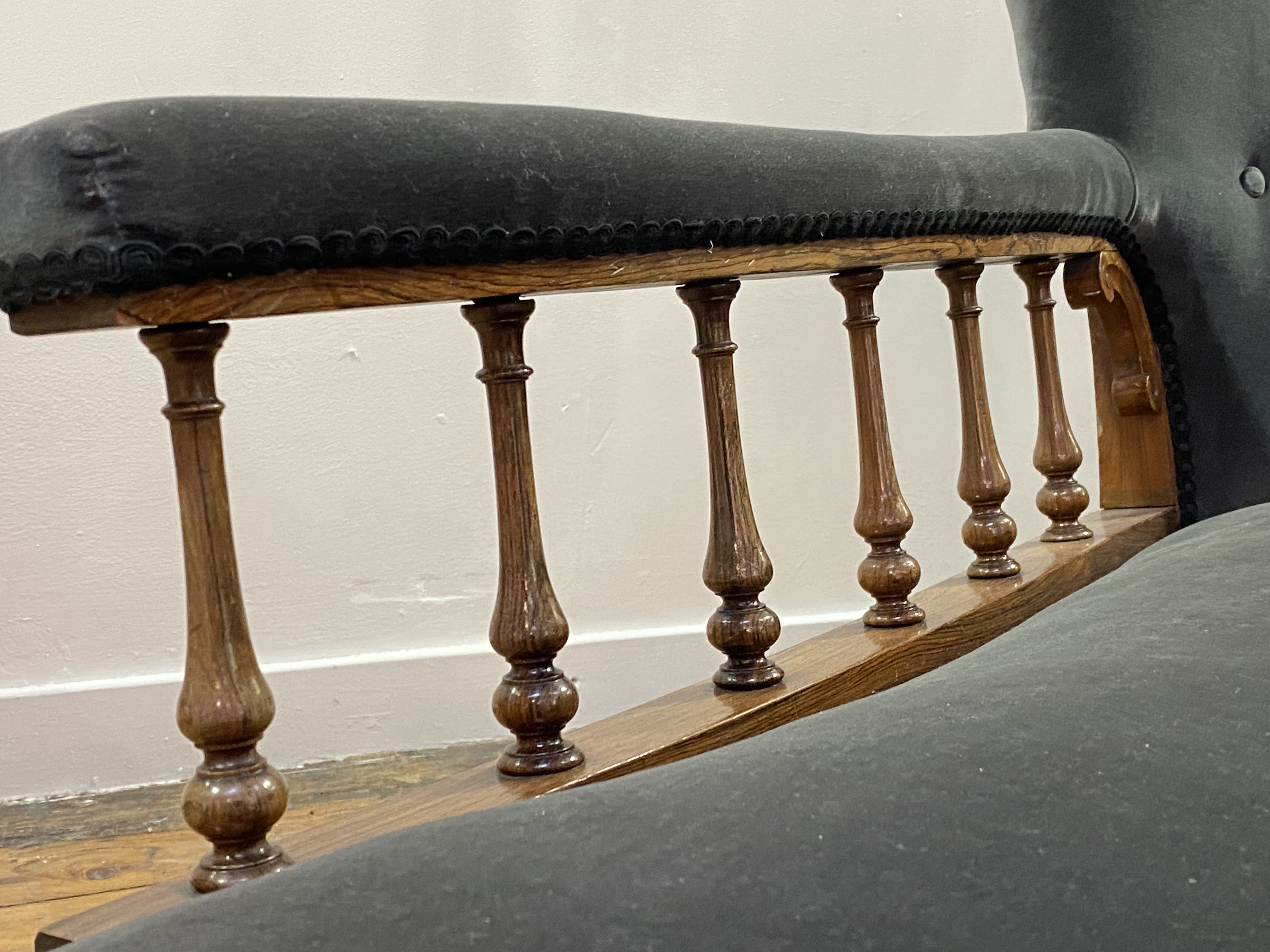 An early Victorian rosewood framed chaise longue of serpentine outline, the deep buttoned spoon back - Image 2 of 5