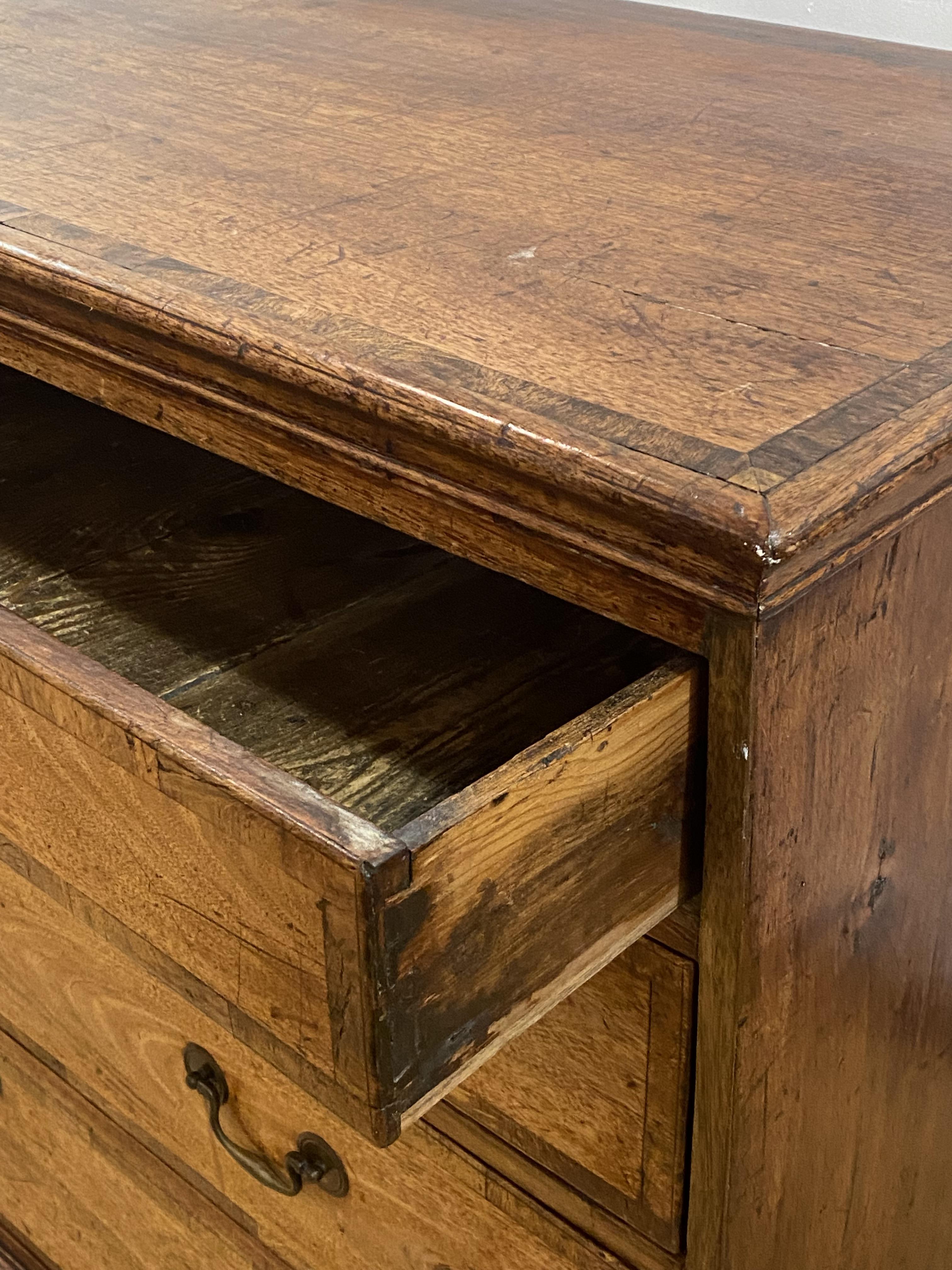 A George III mahogany chest of drawers, fourth quarter of the 18th century, the rectangular top with - Image 3 of 5