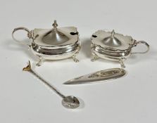 A Sheffield silver mustard with C scroll handle to side and urn finial, raised on pad feet, a