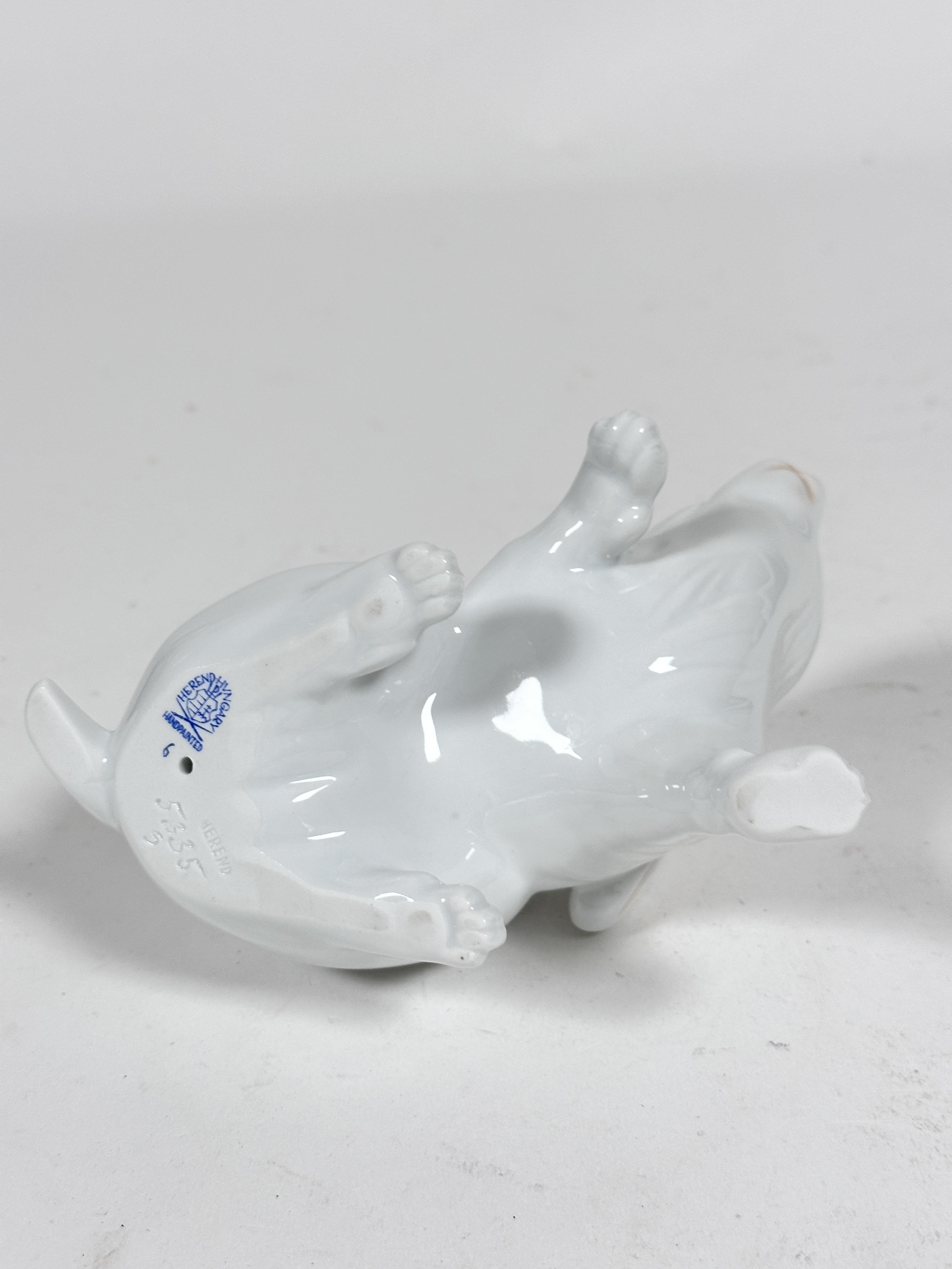 A Herend porcelain model of a white Rabbit, with raised paw, decorated with polychrome enamels (10cm - Image 3 of 3