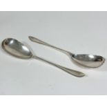 A pair of Chester silver 1927 salad servers, (22cm x 5cm) (160.6g)