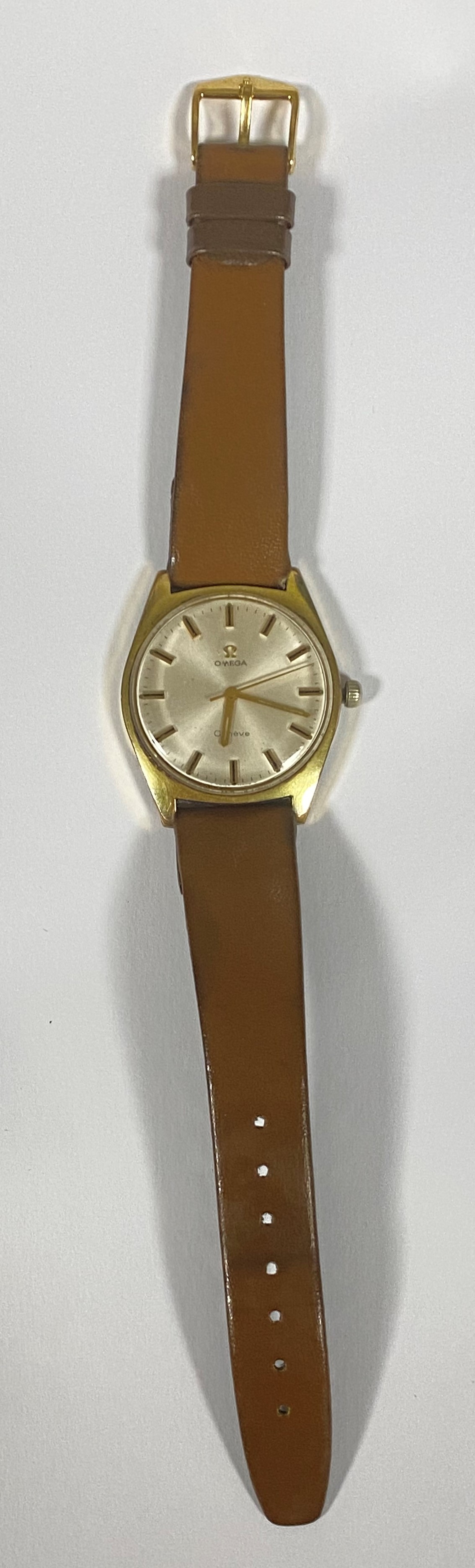 A Gents Omega yellow metal manual wind wristwatch, the silvered dial with applied baton markers, - Image 3 of 4