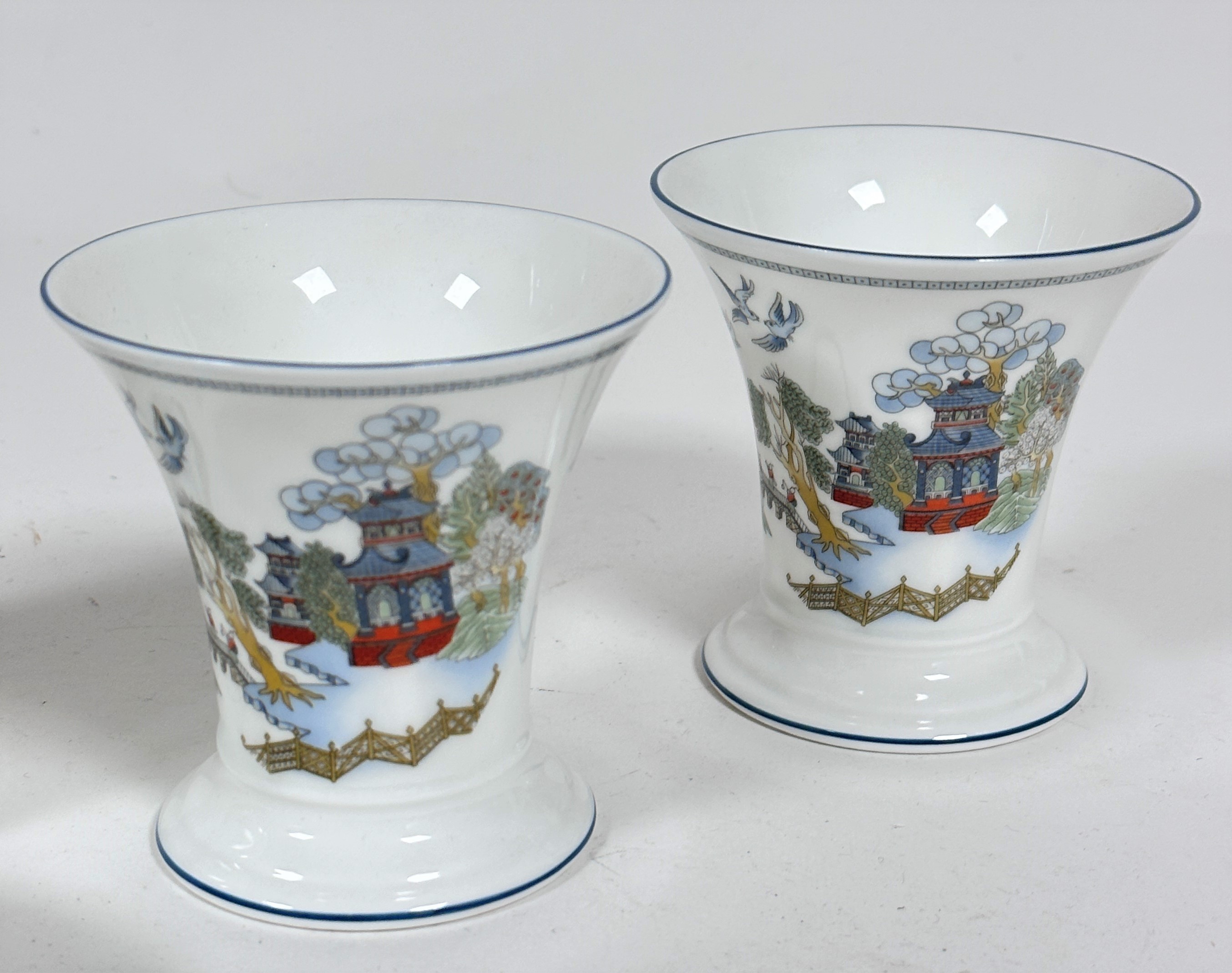 A pair of Wedgwood china Chinese legend pattern tapered cylinder vases (9cm x 9cm)(shows no signs of - Image 4 of 5