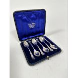 A set of six Victorian Birmingham 1893 silver leaf style handled coffee spoons (53.4g) in original